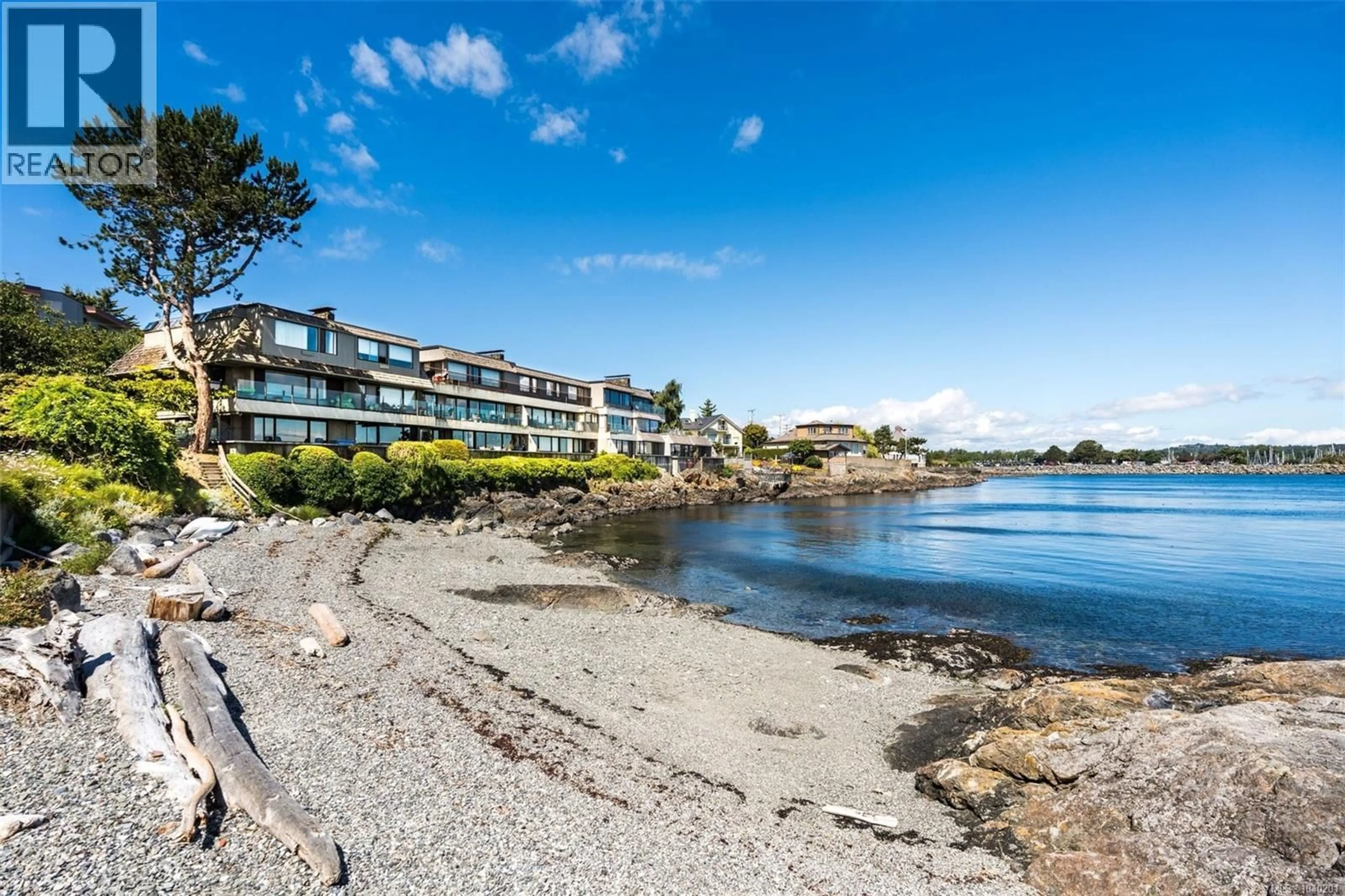 Unknown for 103 - 1211 BEACH DRIVE, Oak Bay British Columbia V8S2N4