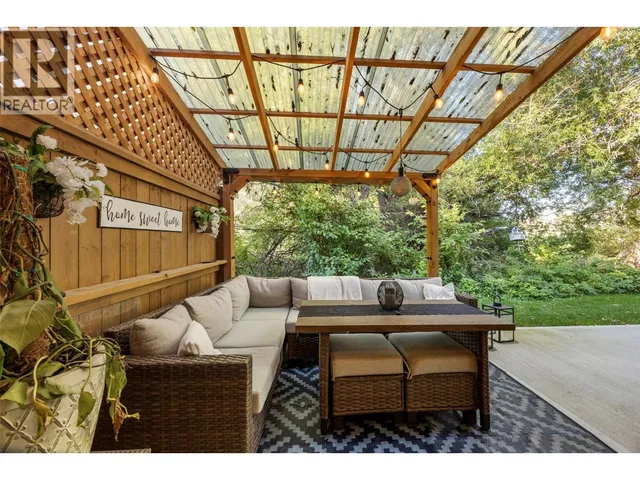 4 - 10724 BOTTOM WOOD LAKE ROAD, Lake Country 2