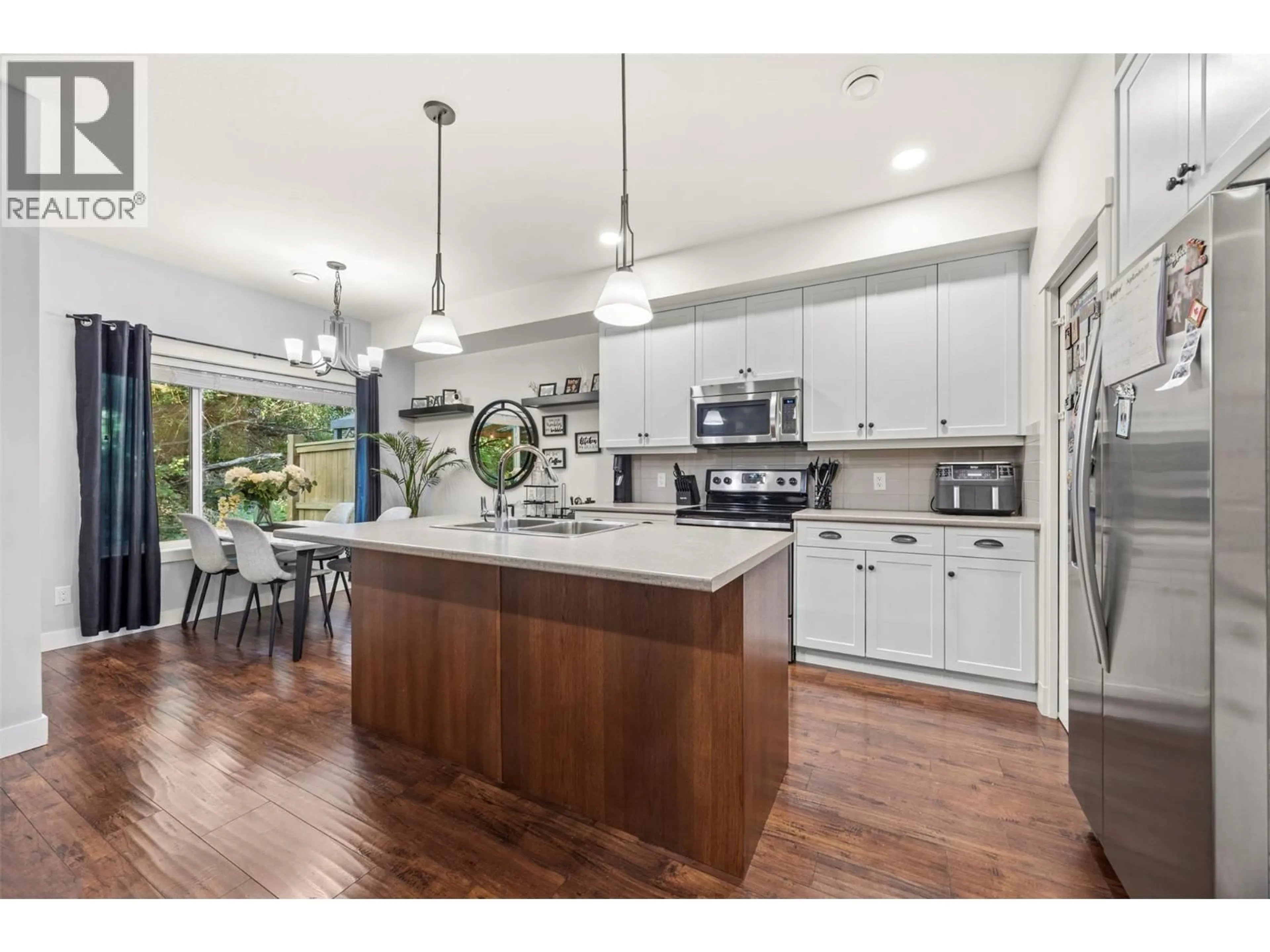 Open concept kitchen, unknown for 4 - 10724 BOTTOM WOOD LAKE ROAD, Lake Country British Columbia V4V2T3