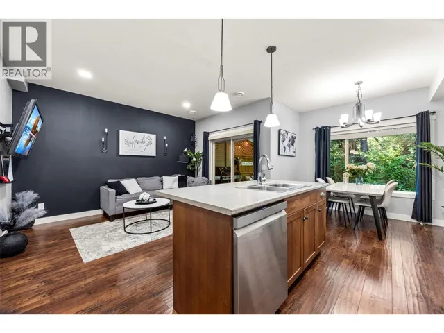 4 - 10724 BOTTOM WOOD LAKE ROAD, Lake Country 5