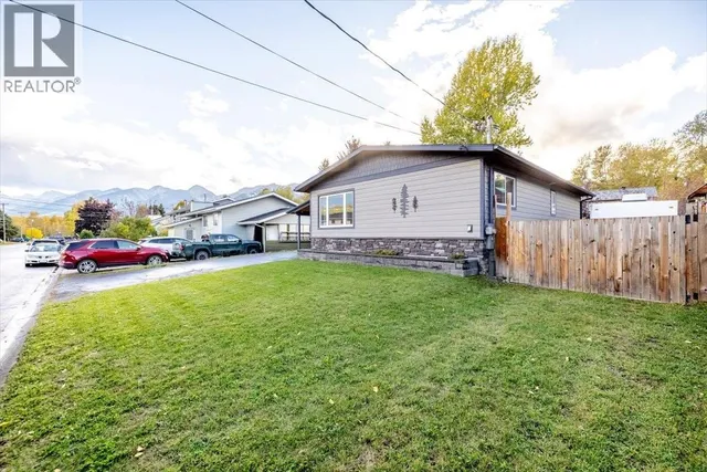 36 MT TRINITY AVENUE, Fernie 5
