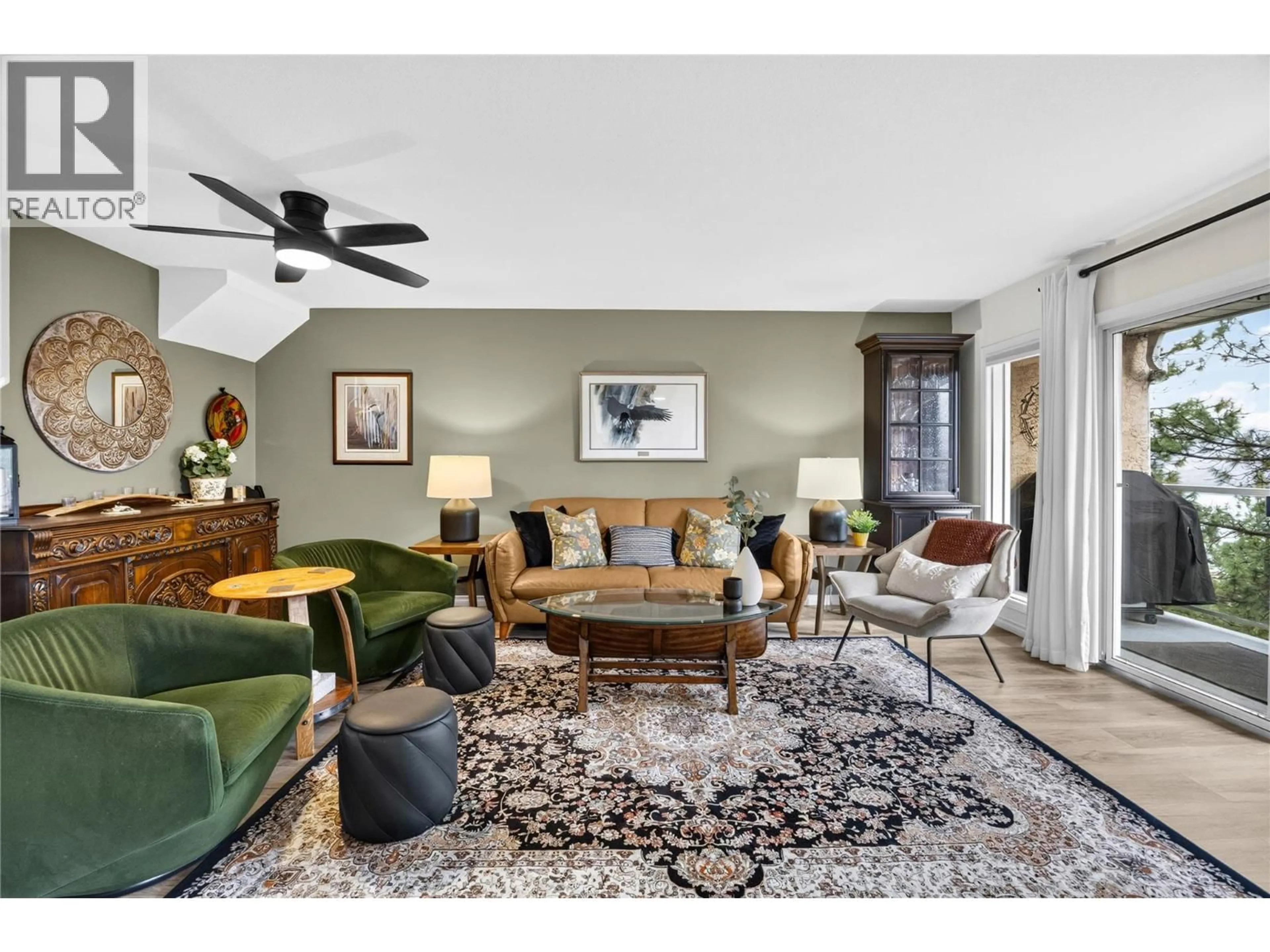 Living room with furniture, unknown for 215 - 4630 PONDEROSA DRIVE, Peachland British Columbia V0H1X5