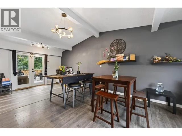 859 DEVER DRIVE, Kamloops 3
