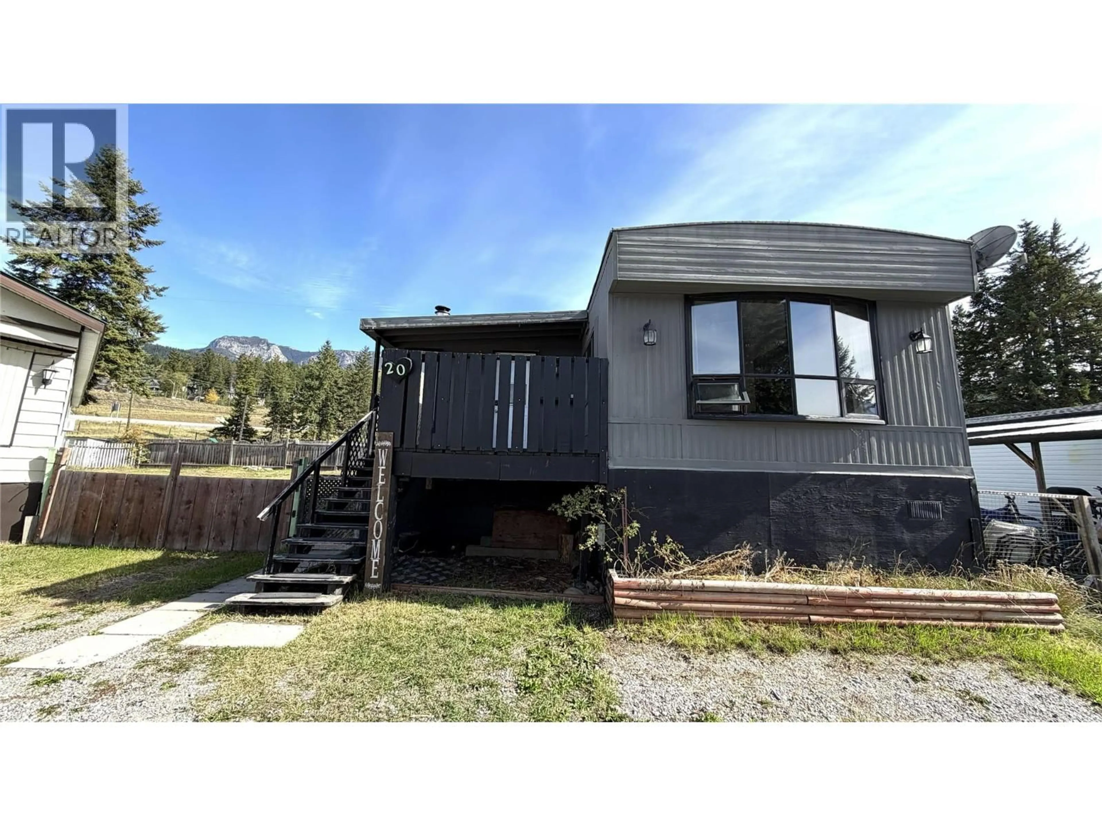 Home with vinyl exterior material, unknown for 20 - 1422 GOLDEN VIEW ROAD, Golden British Columbia V0A1H1