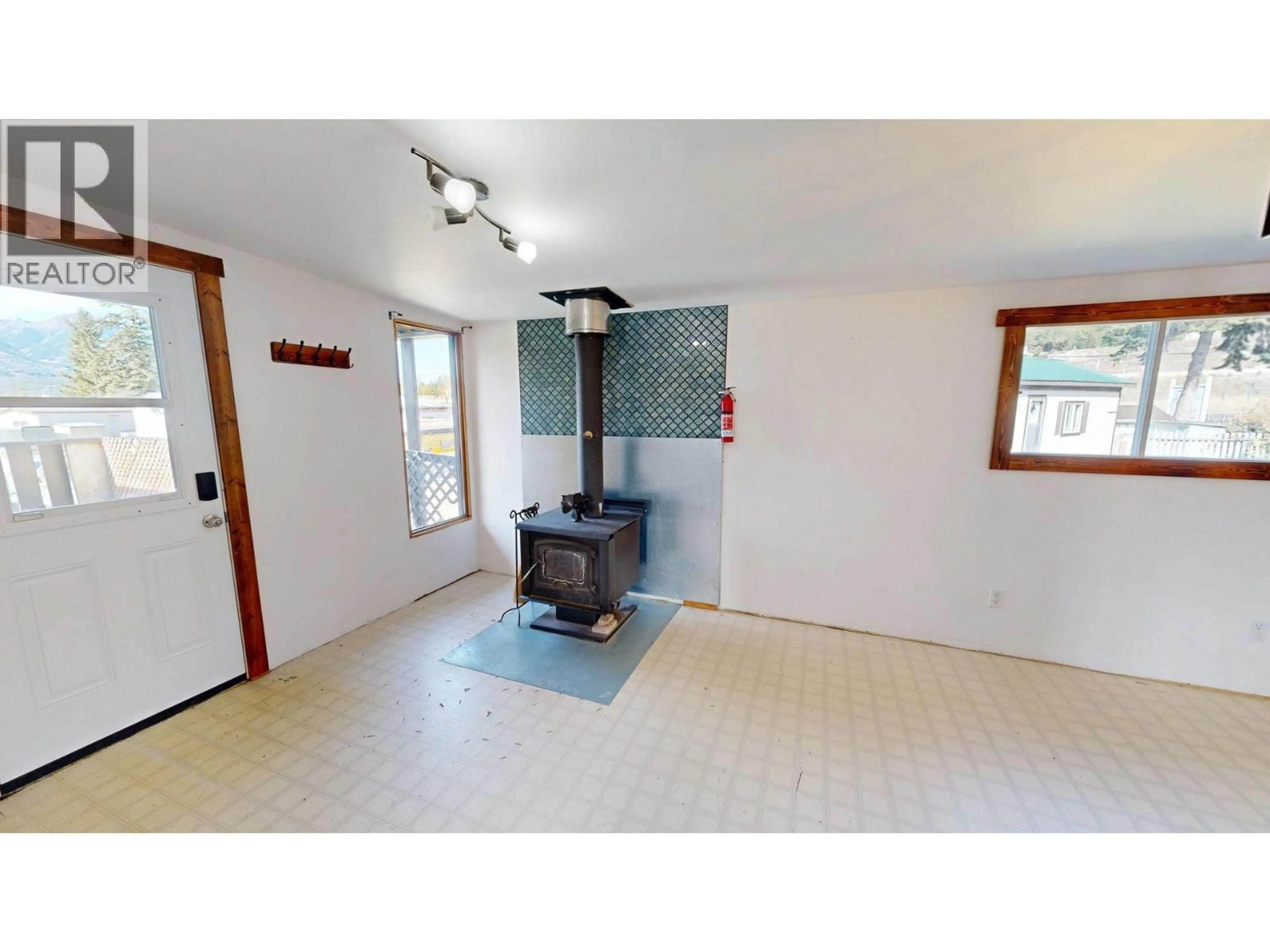 A pic of a room for 20 - 1422 GOLDEN VIEW ROAD, Golden British Columbia V0A1H1