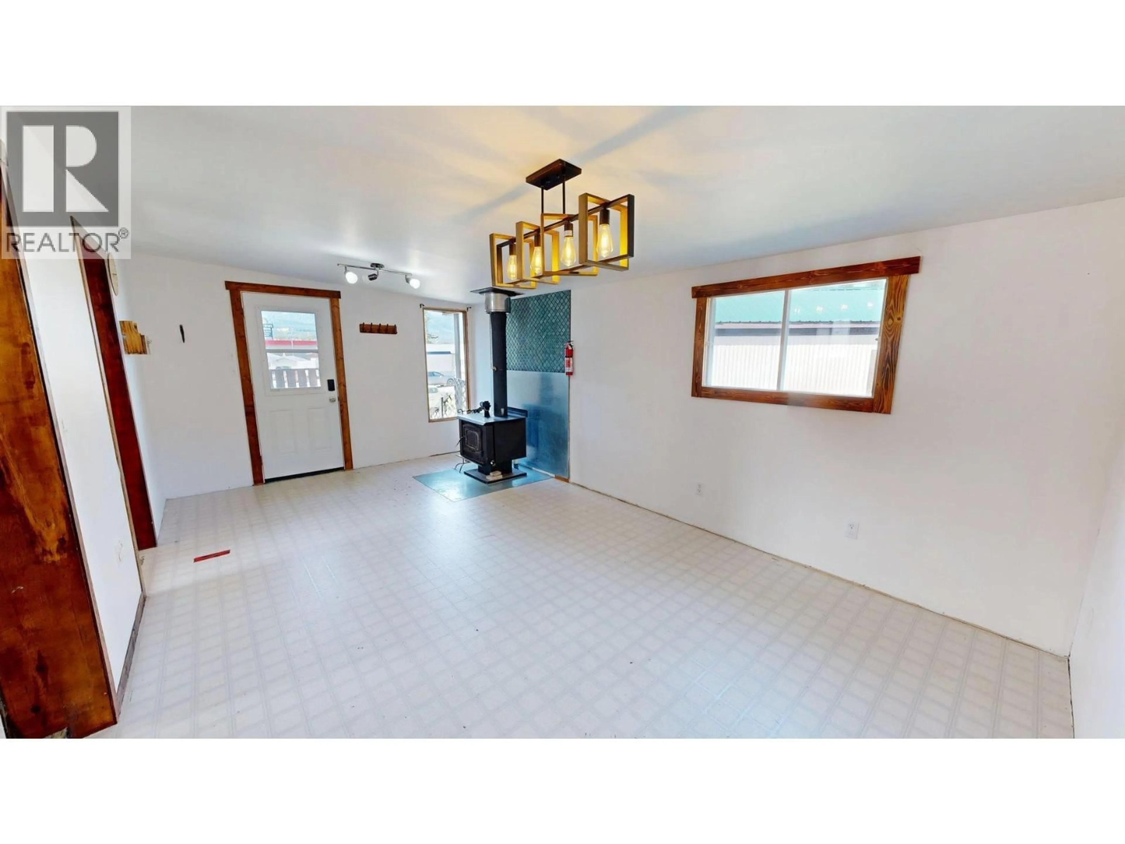 A pic of a room for 20 - 1422 GOLDEN VIEW ROAD, Golden British Columbia V0A1H1