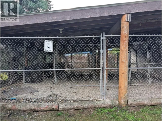 8893 HOLDING ROAD, Adams Lake 2