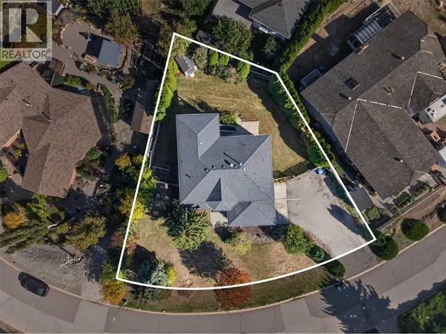 3777 SALLOUM ROAD, West Kelowna 2