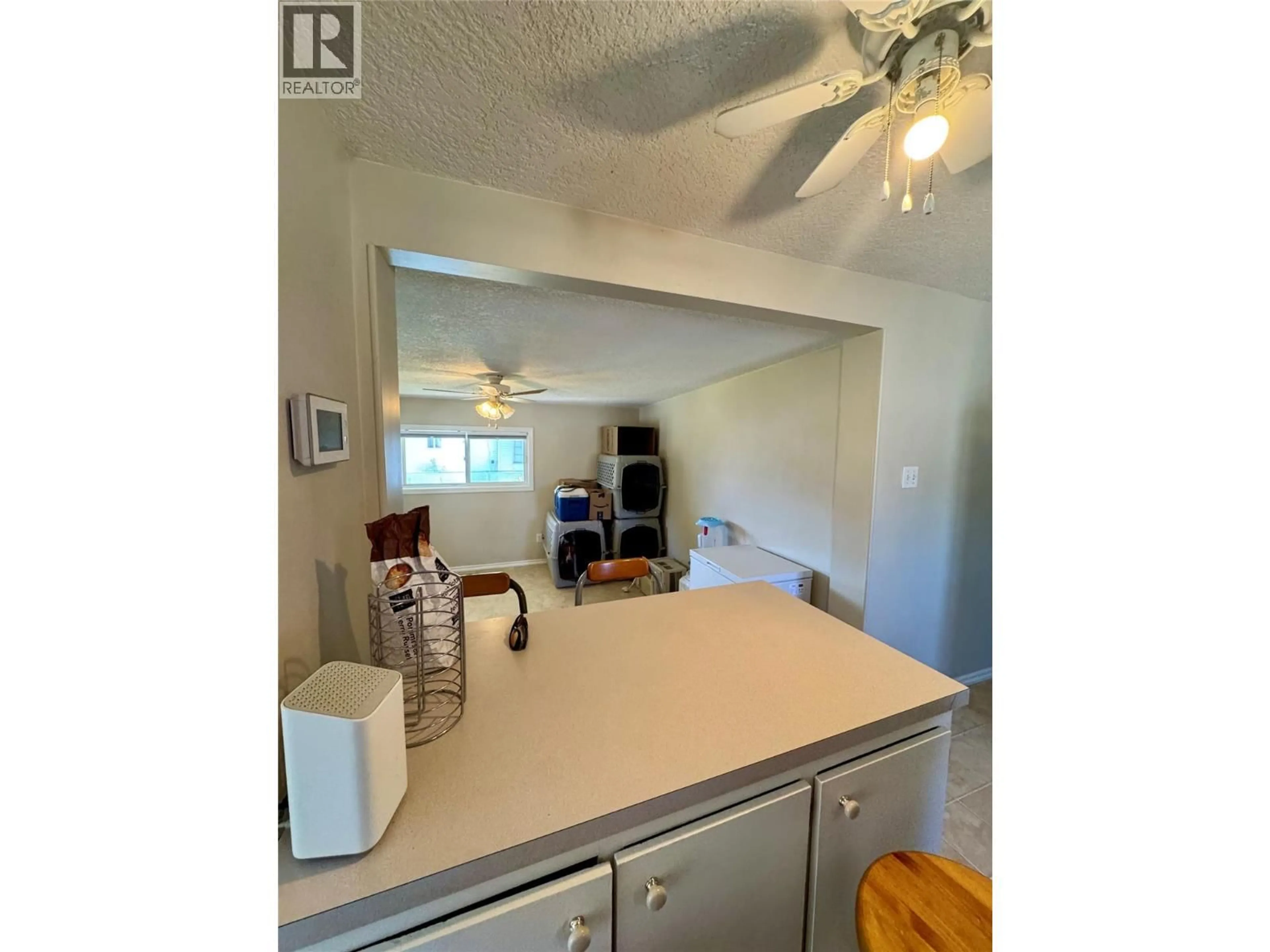 Open concept kitchen, unknown for 445 BAILEY AVENUE, Merritt British Columbia V0K1Y0