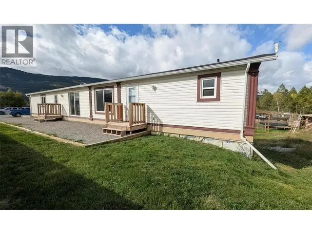 4811 CRESCENTWOOD DRIVE, Edgewater 2