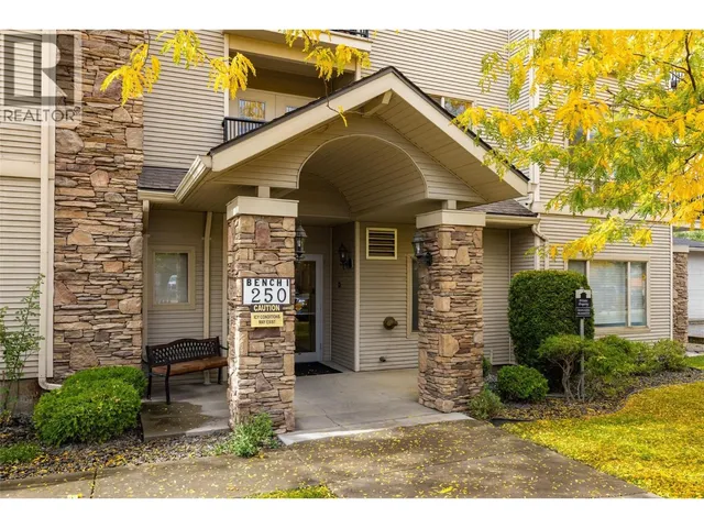 208 - 250 DOUGALL ROAD NORTH, Kelowna 2