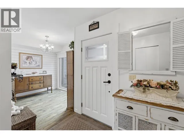 11 - 1795 SUMMIT DRIVE, Kamloops 2