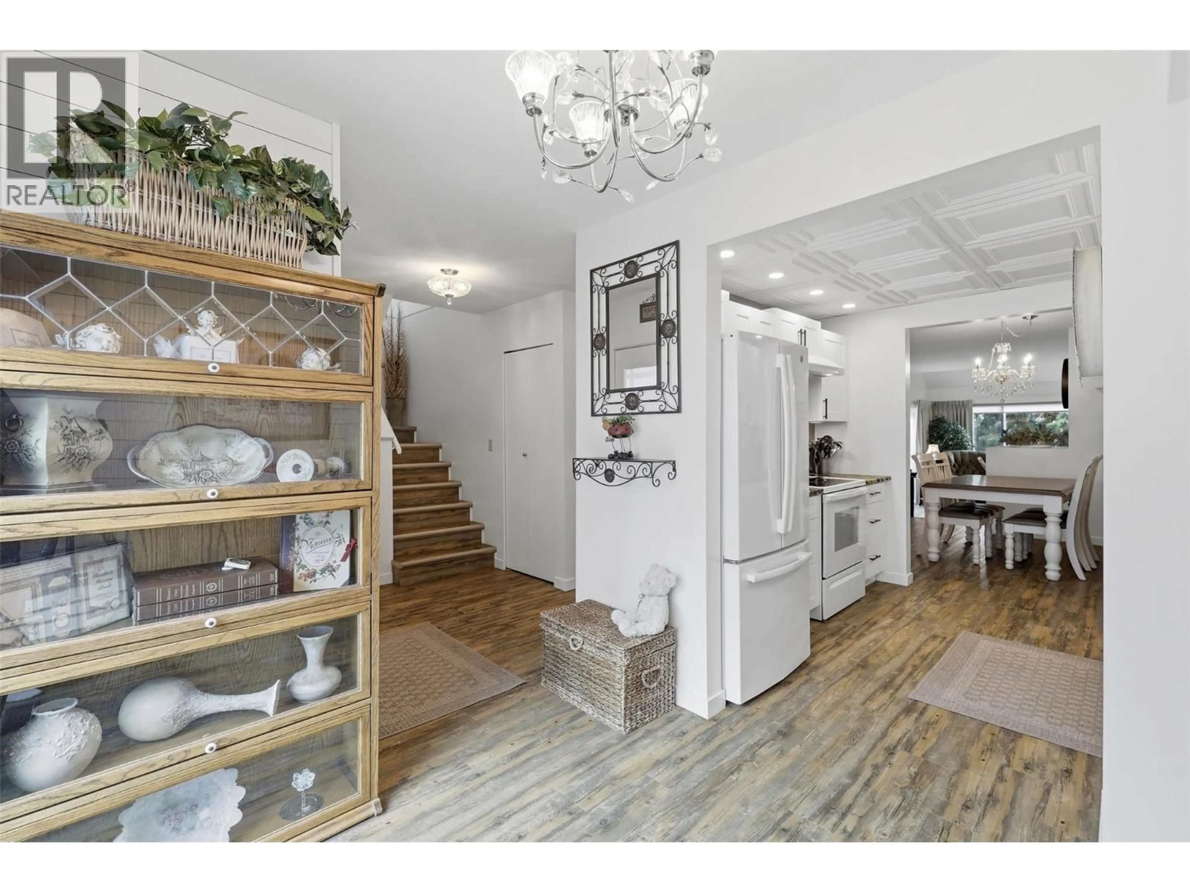 Open concept kitchen, unknown for 11 - 1795 SUMMIT DRIVE, Kamloops British Columbia V2E2E8