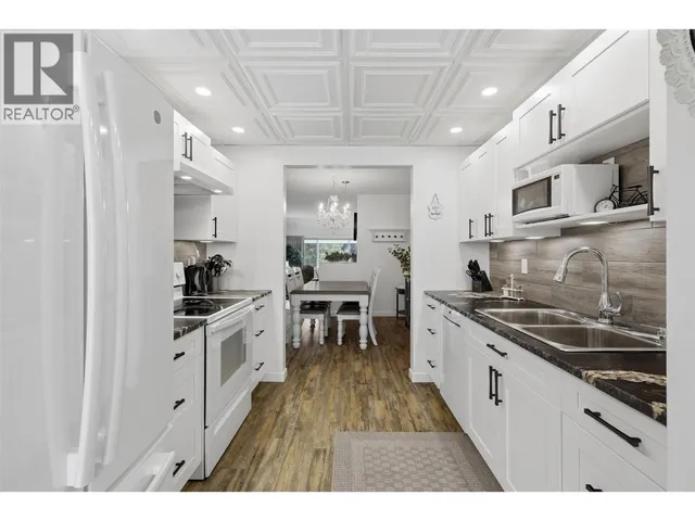 11 - 1795 SUMMIT DRIVE, Kamloops 5