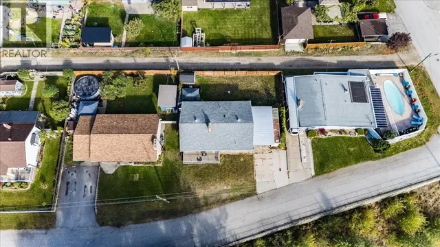 290 8TH AVENUE, Montrose 3