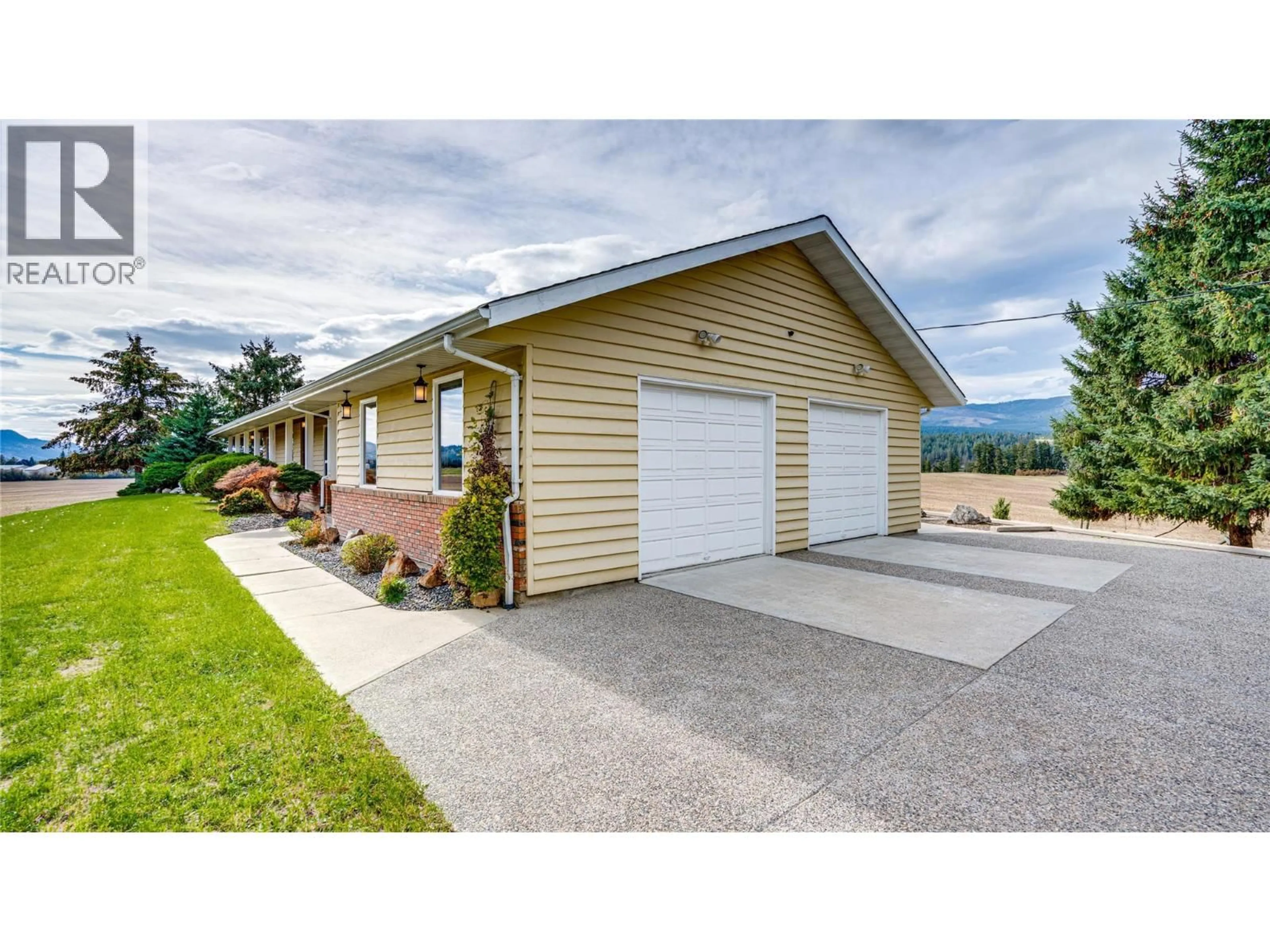 Unknown for 683 CLINTON ROAD, Spallumcheen British Columbia V4Y0P3