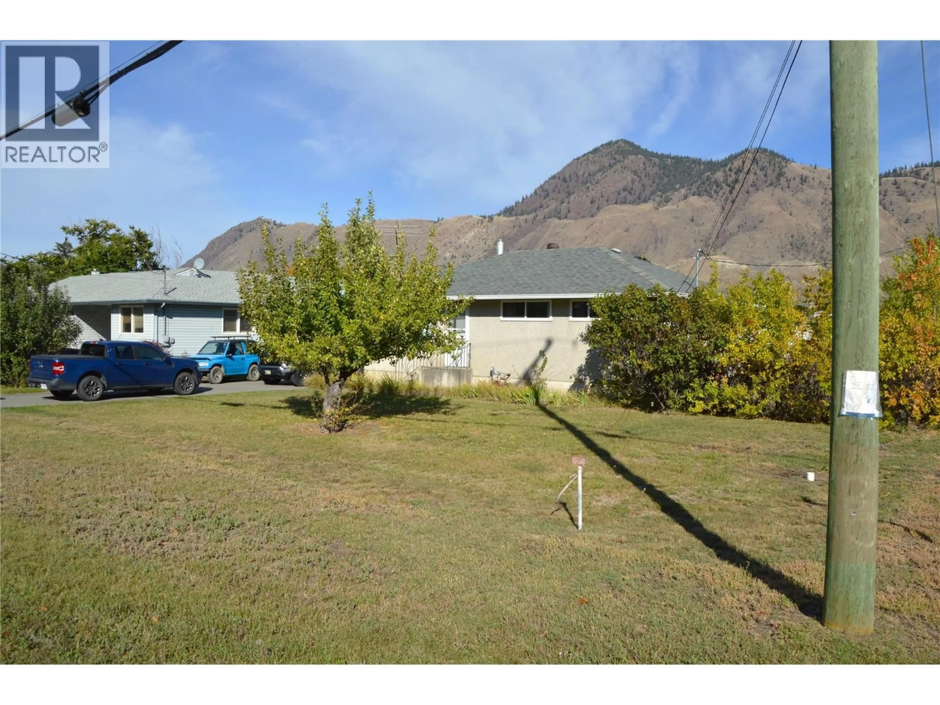 A pic from outside/outdoor area/front of a property/back of a property/a pic from drone, mountain view for 2022 GLENWOOD DRIVE, Kamloops British Columbia V2C4G6