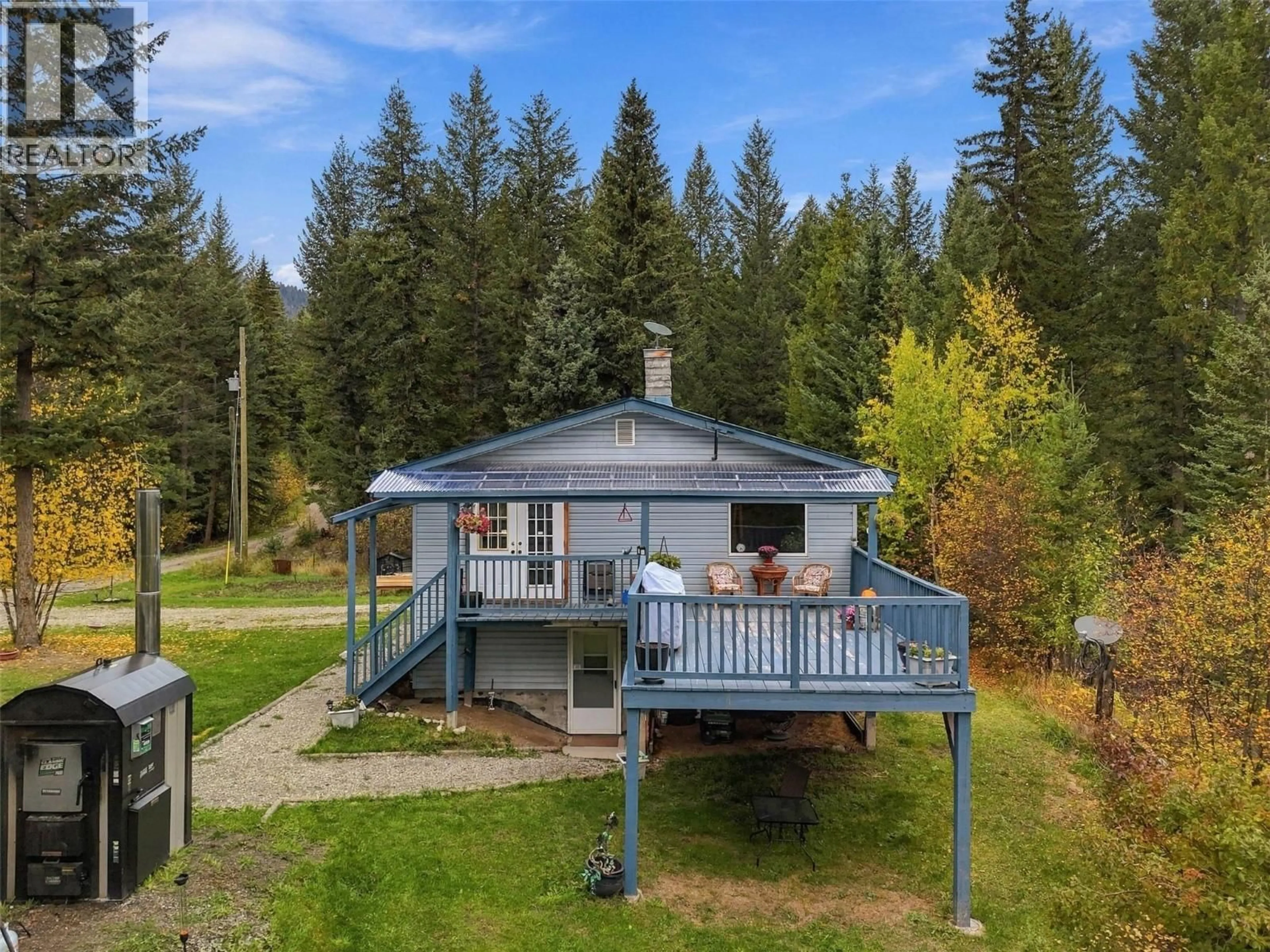 A pic from outside/outdoor area/front of a property/back of a property/a pic from drone, unknown for 6732 PAXTON VALLEY ROAD, Falkland British Columbia V0E1W1