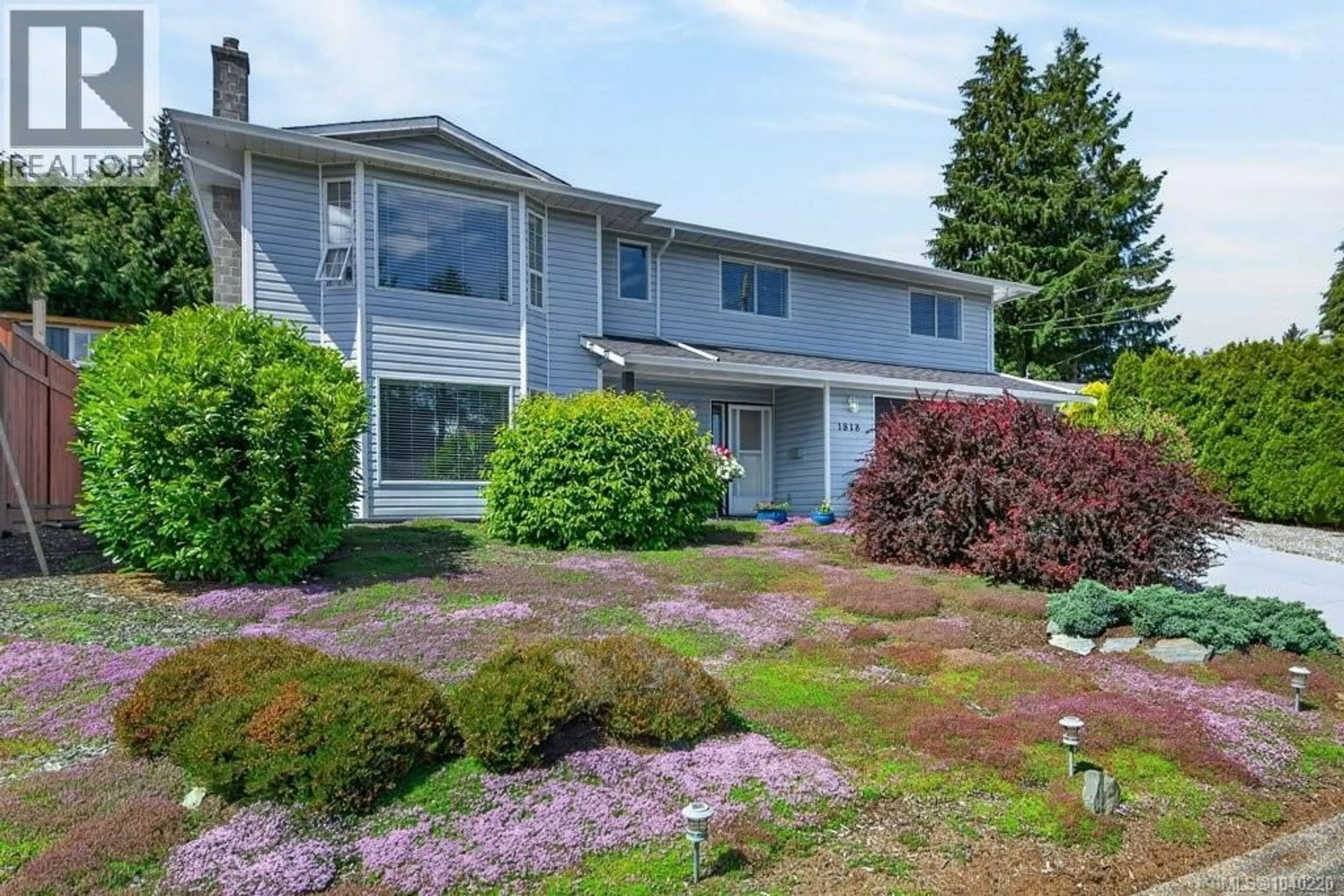 Home with vinyl exterior material, unknown for 1818 ASPEN WAY, Campbell River British Columbia V9W6Y6