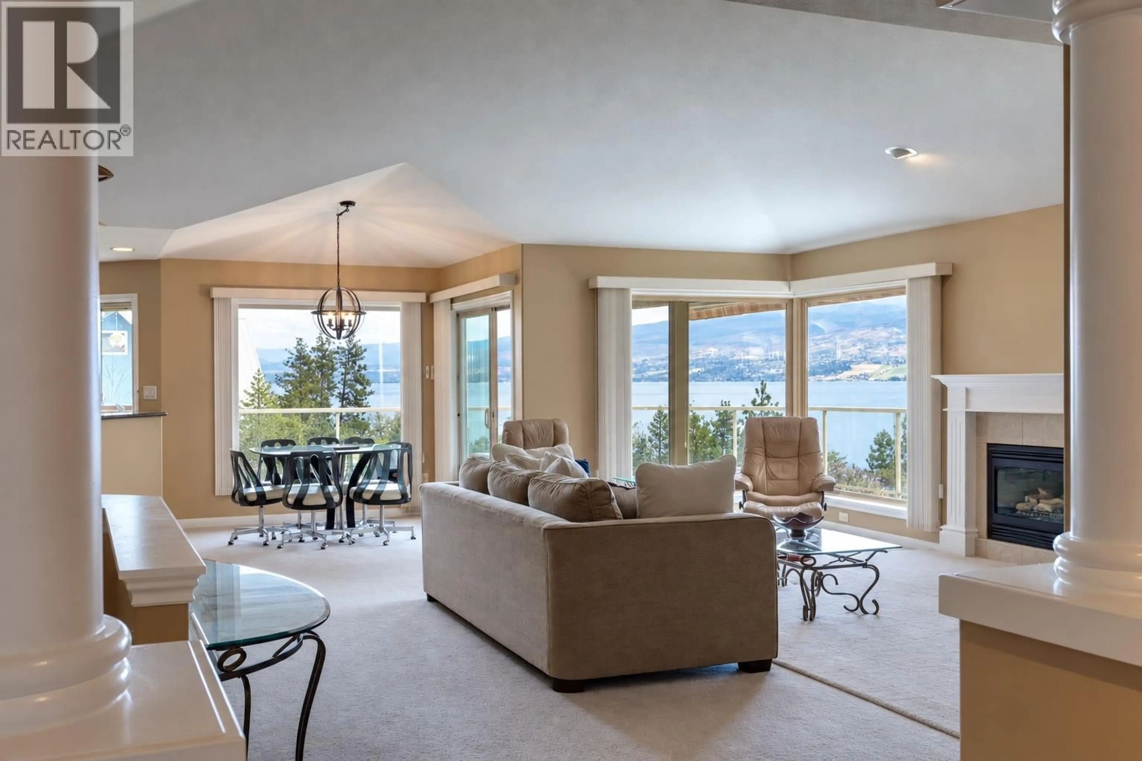 Living room with furniture, unknown for 221 - 4074 GELLATLY ROAD, West Kelowna British Columbia V4T2S8