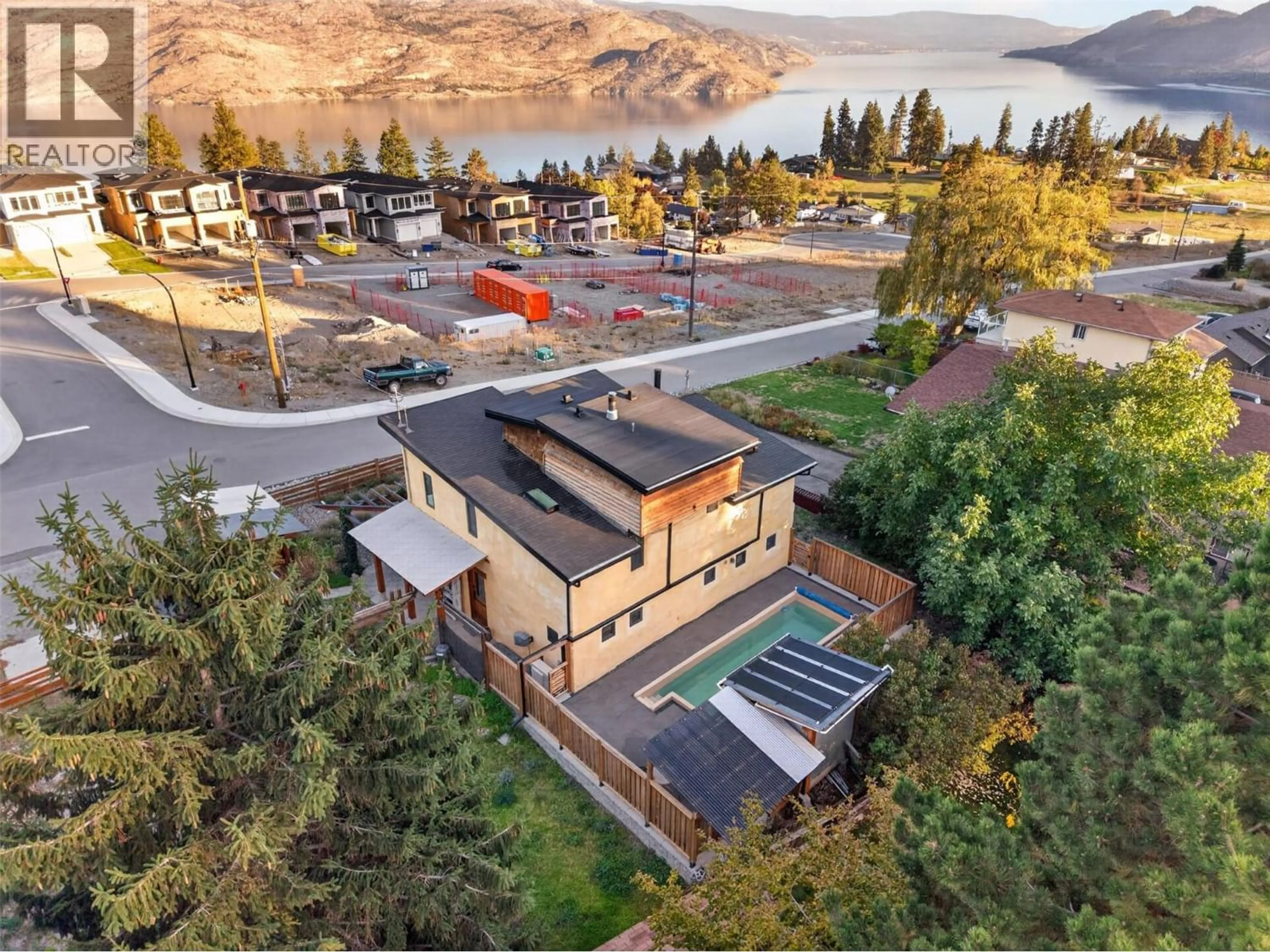 Unknown for 6226 SANDERSON AVENUE, Peachland British Columbia V0H1X8