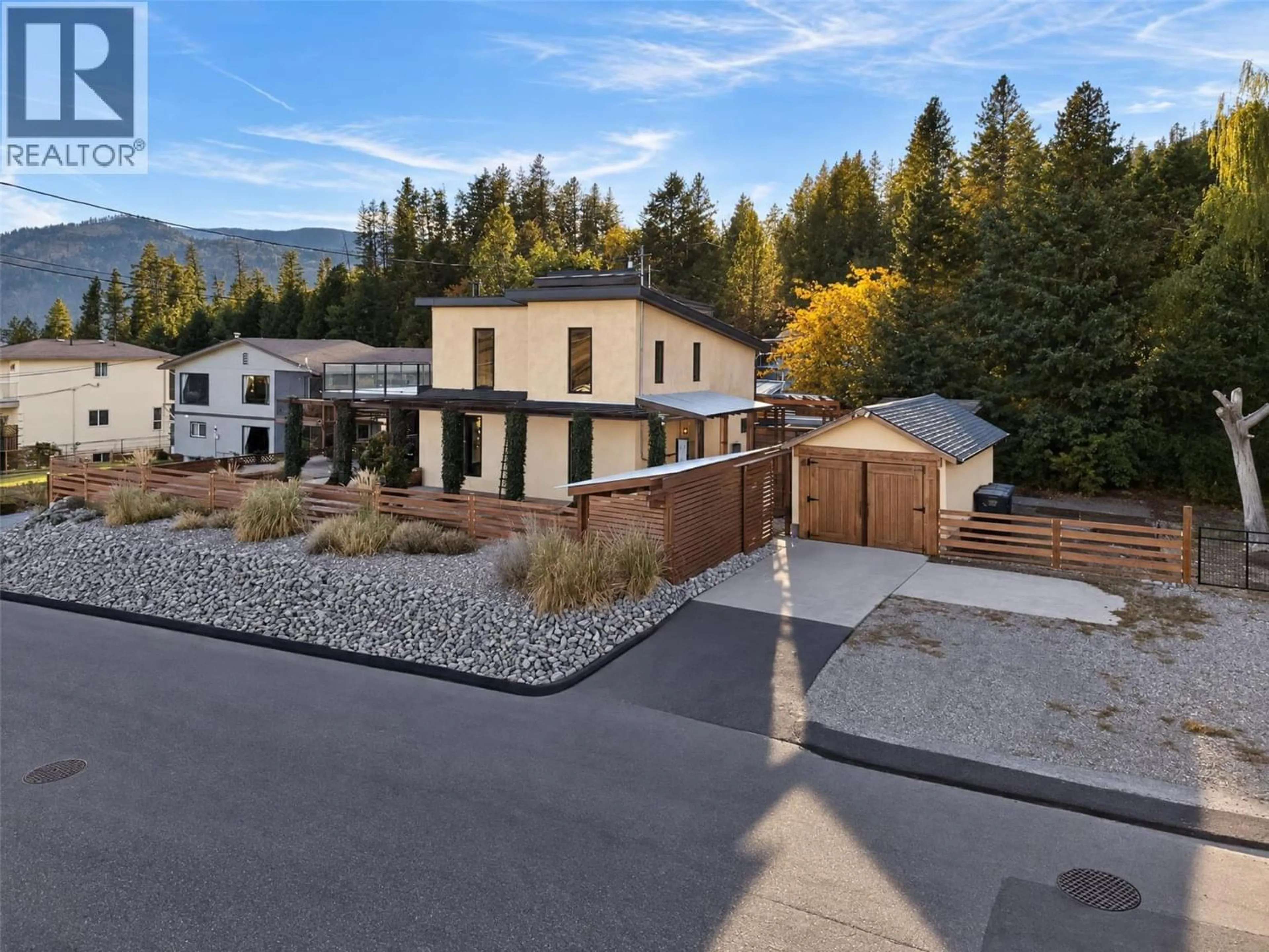 Unknown for 6226 SANDERSON AVENUE, Peachland British Columbia V0H1X8