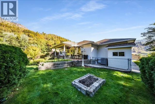 1275 PAQUETTE DRIVE, Trail 5