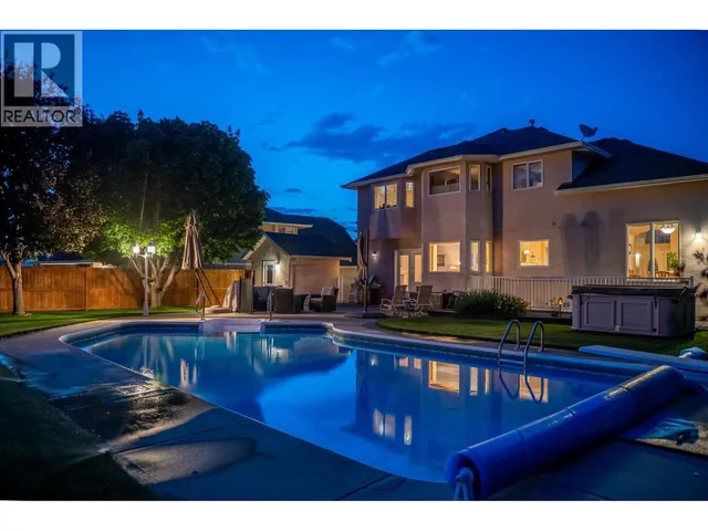 975 REGENT CRESCENT, Kamloops 2
