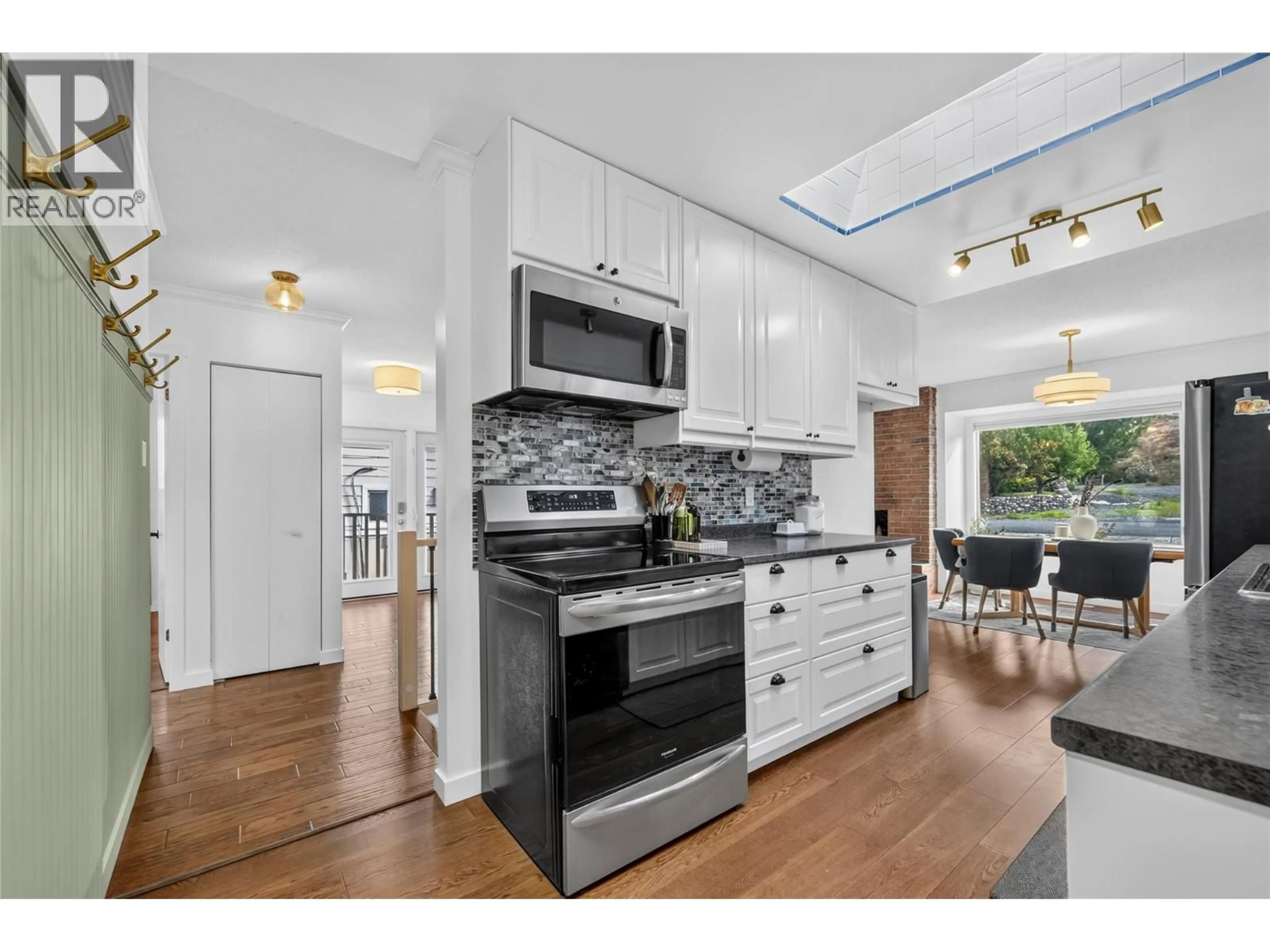 Open concept kitchen, unknown for 1270 HEUSTIS DRIVE, Ashcroft British Columbia V0K1A0