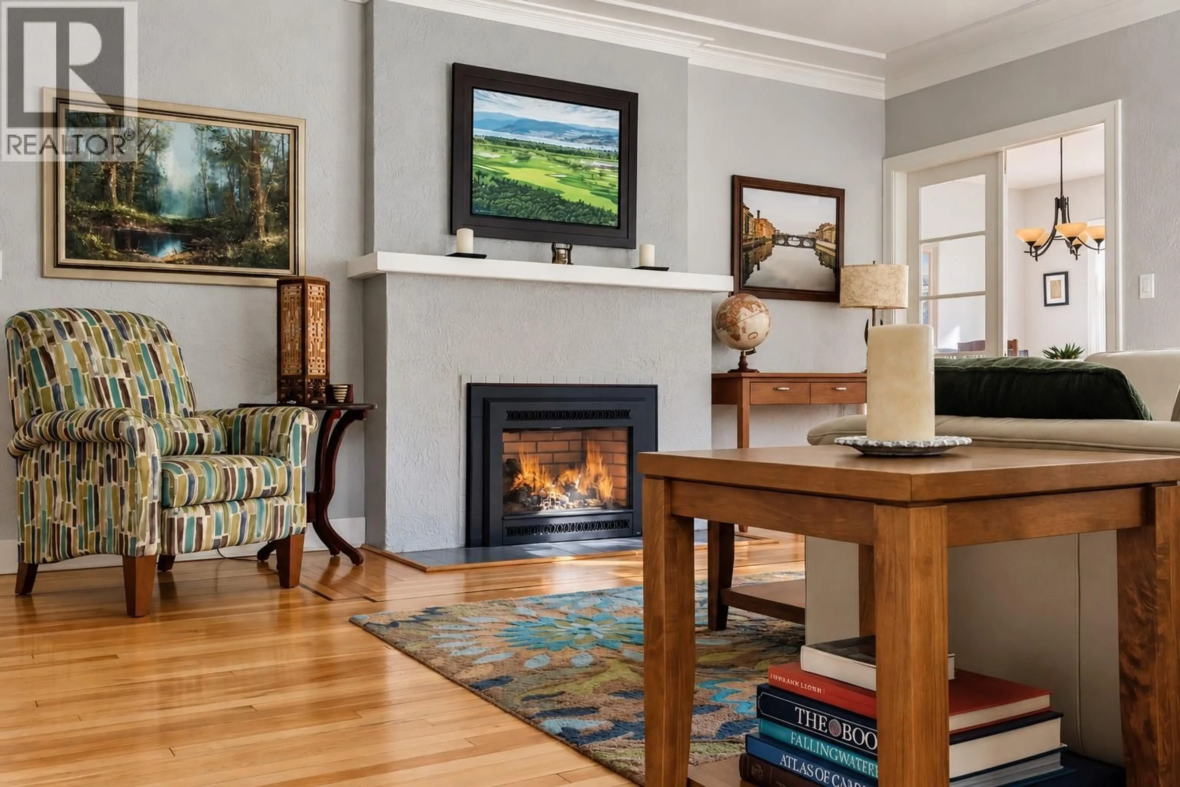 Living room with furniture, wood/laminate floor for 2071 ABBOTT STREET, Kelowna British Columbia V1Y1C5