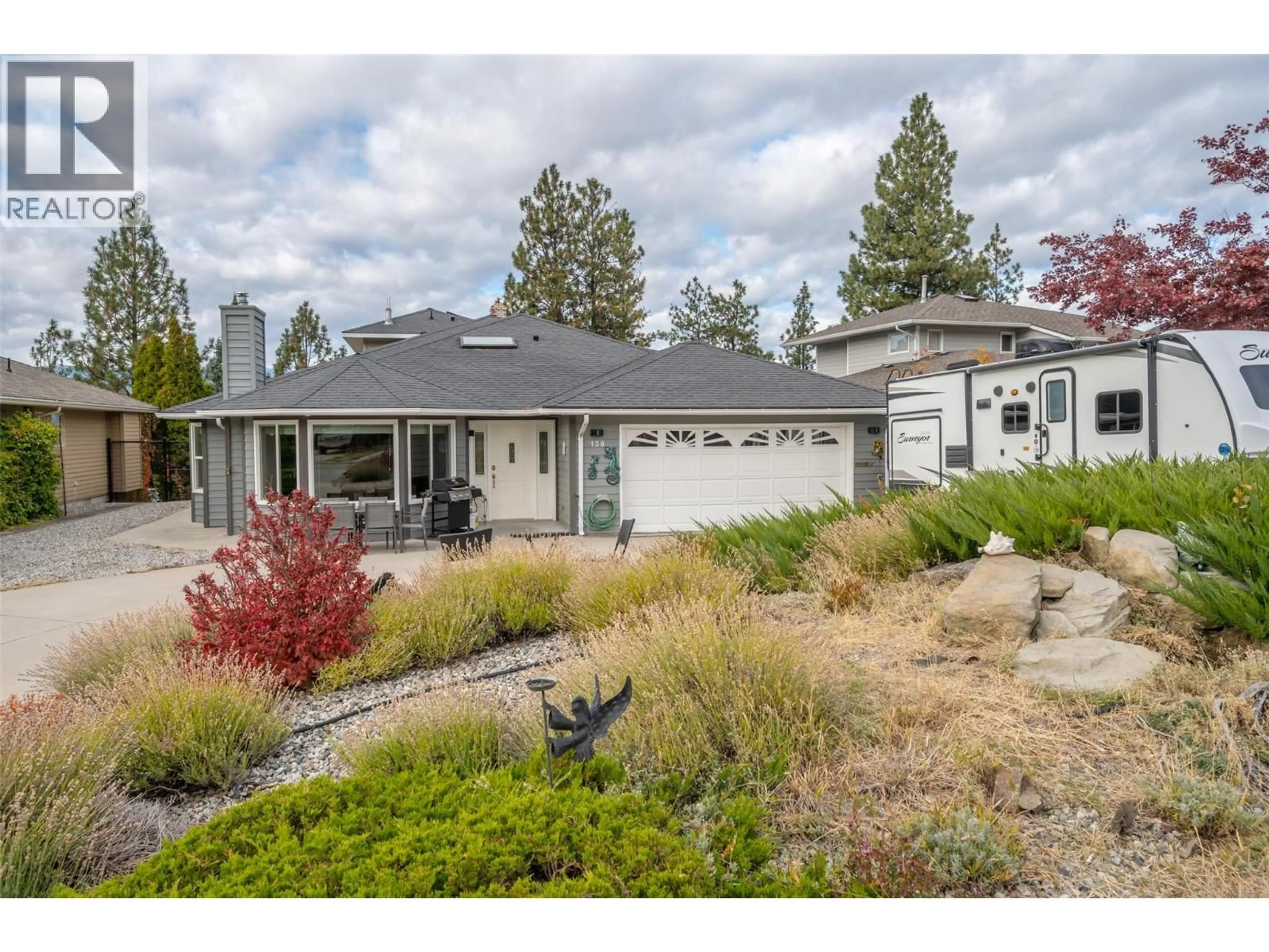 Home with vinyl exterior material, unknown for 138 EVERGREEN CRESCENT, Penticton British Columbia V2A7Y5