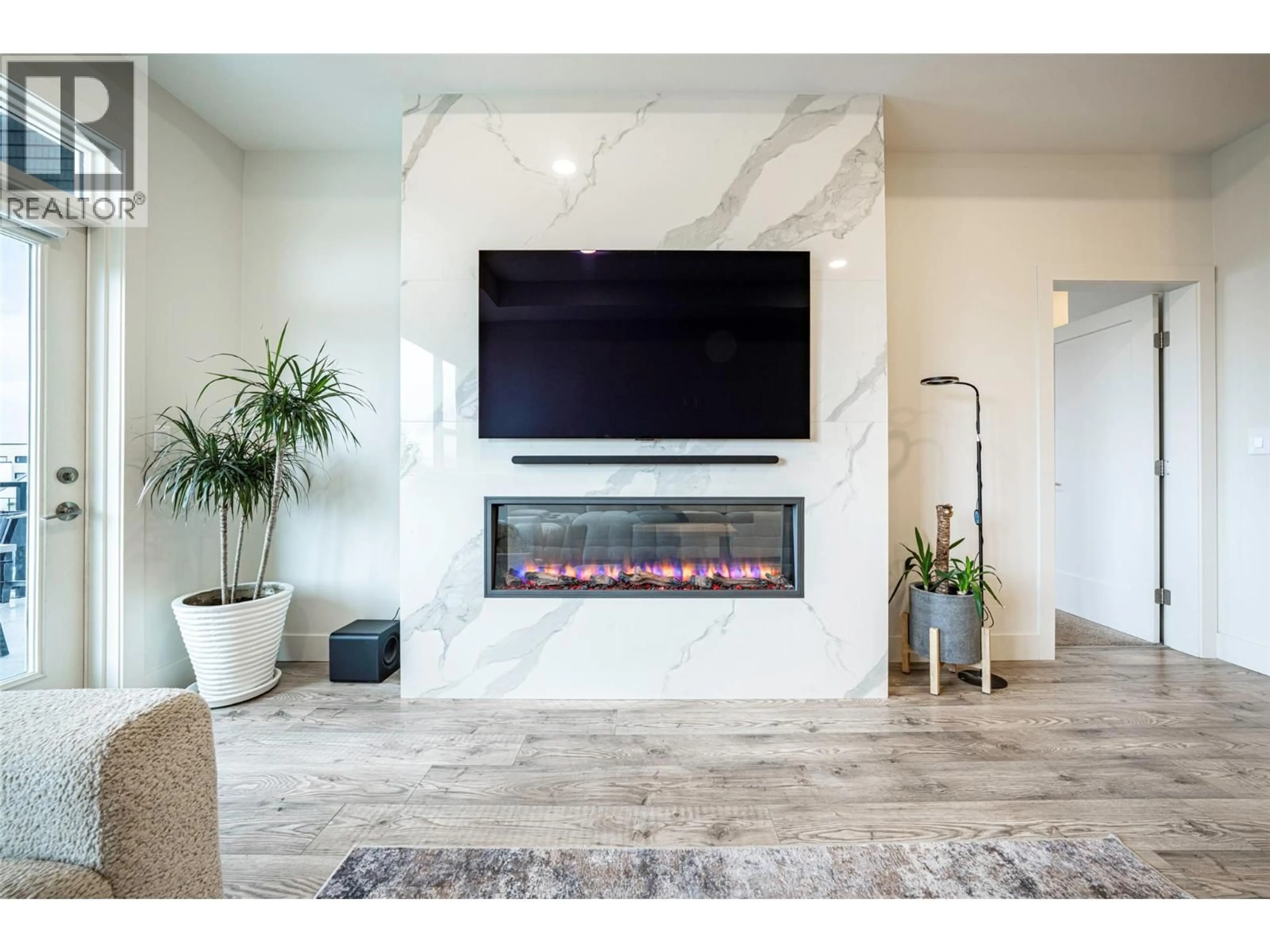 Home theater for 881 MT.IDA DRIVE, Vernon British Columbia V1B4G1