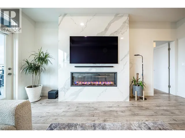 881 MT.IDA DRIVE, Vernon 4