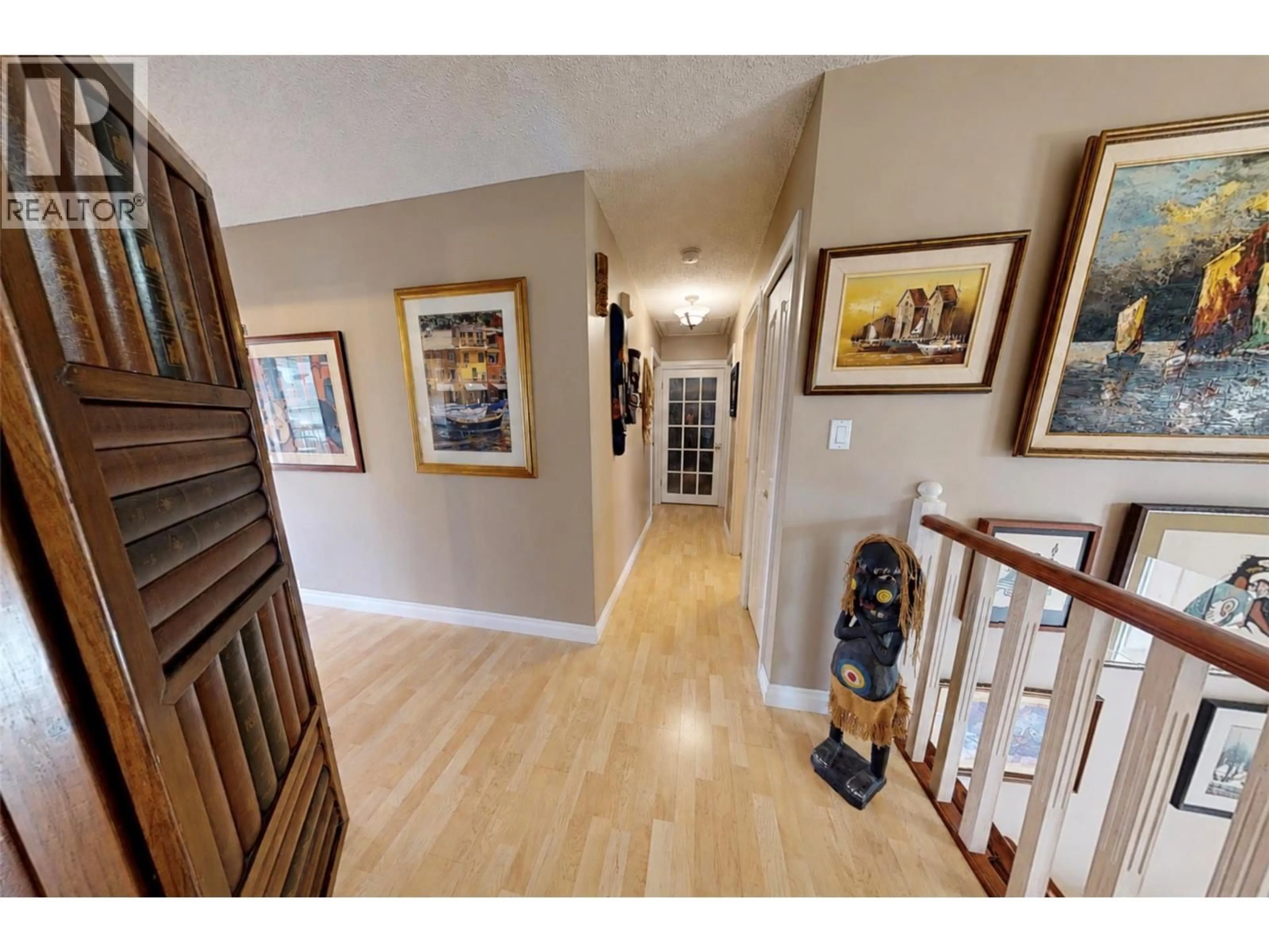 Indoor entryway for 1355 ALDON ROAD, Kelowna British Columbia V1X5A1