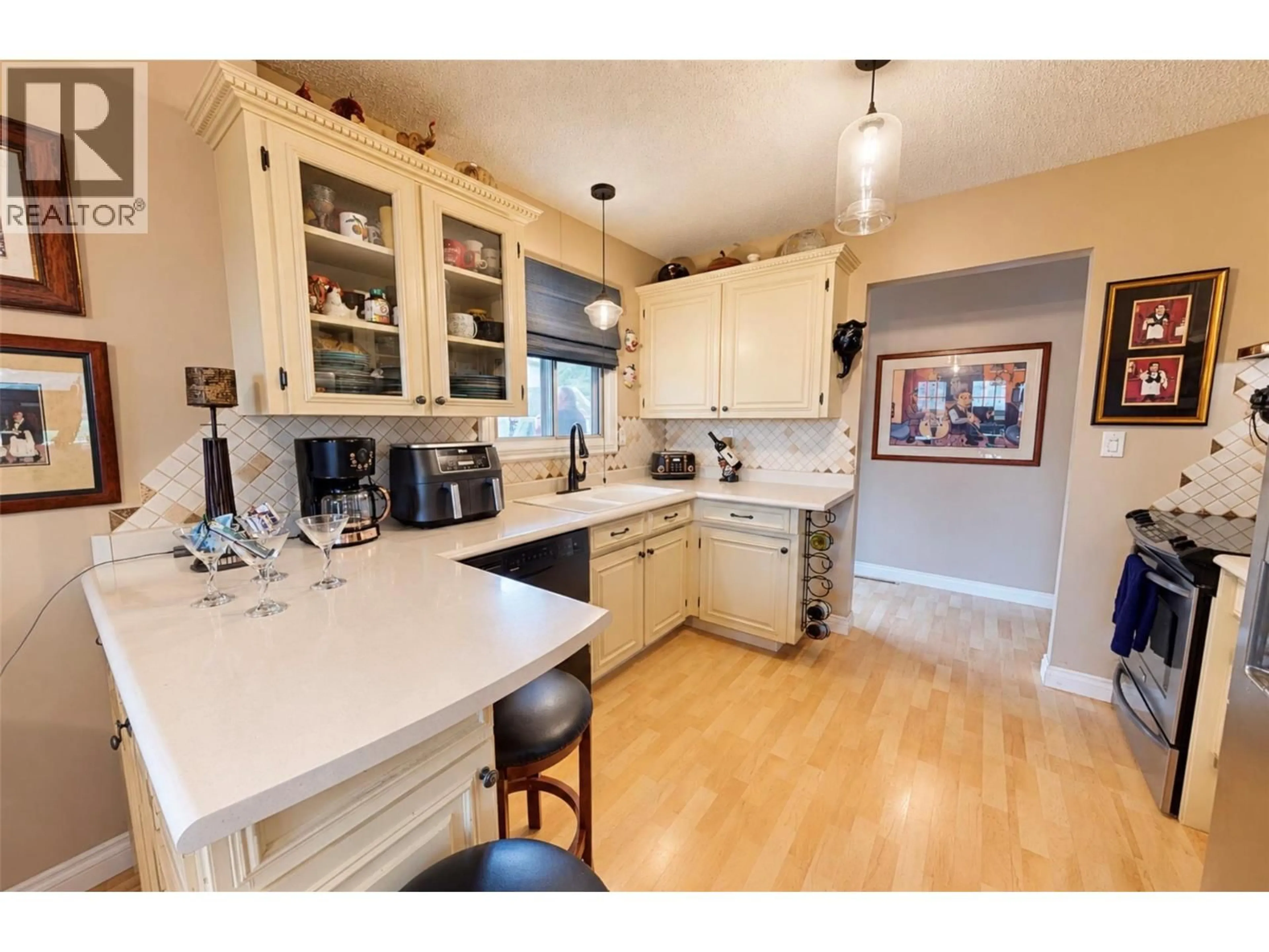 Open concept kitchen, unknown for 1355 ALDON ROAD, Kelowna British Columbia V1X5A1