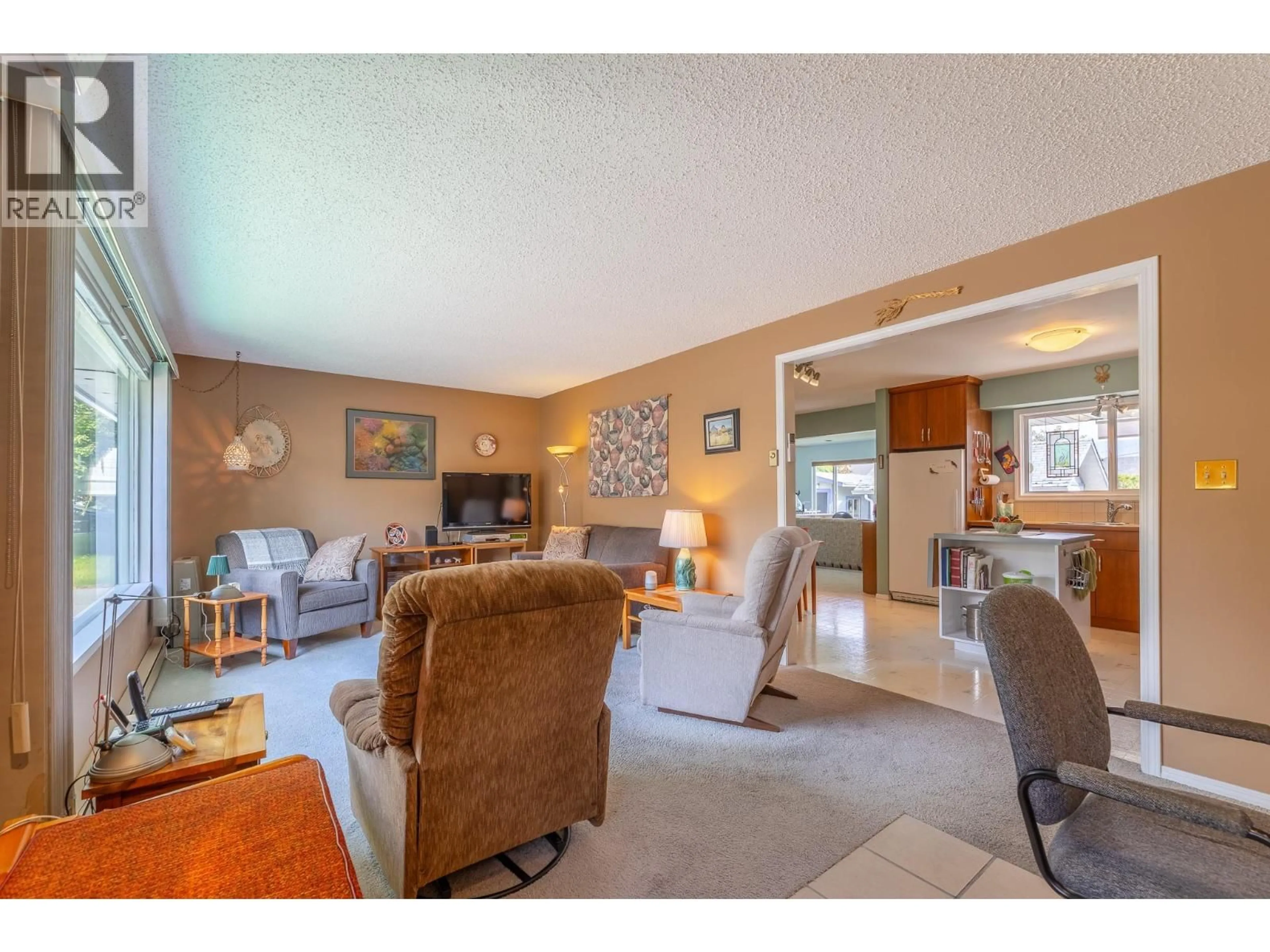 Living room with furniture, unknown for 12409 WRIGHT AVENUE, Summerland British Columbia V0H1Z0