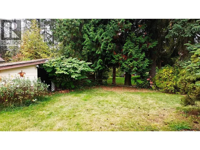 610 7TH AVENUE, Montrose 4