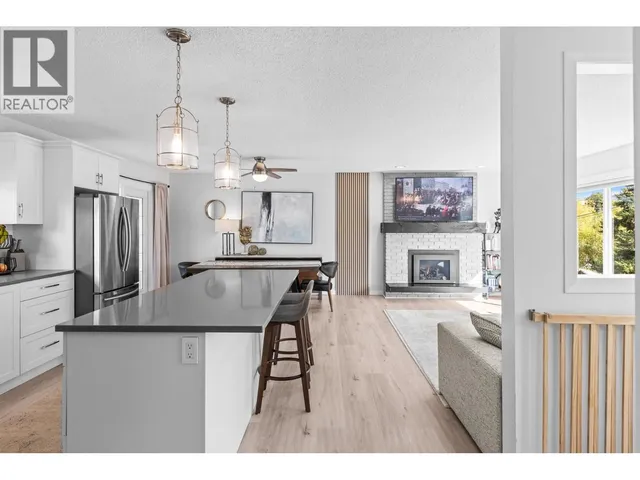 1866 LARGE AVENUE, Kelowna 5
