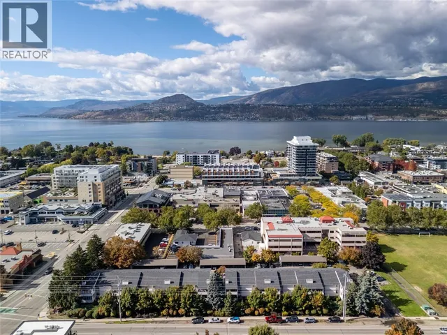 6 - 3000 RICHTER STREET, Kelowna 1