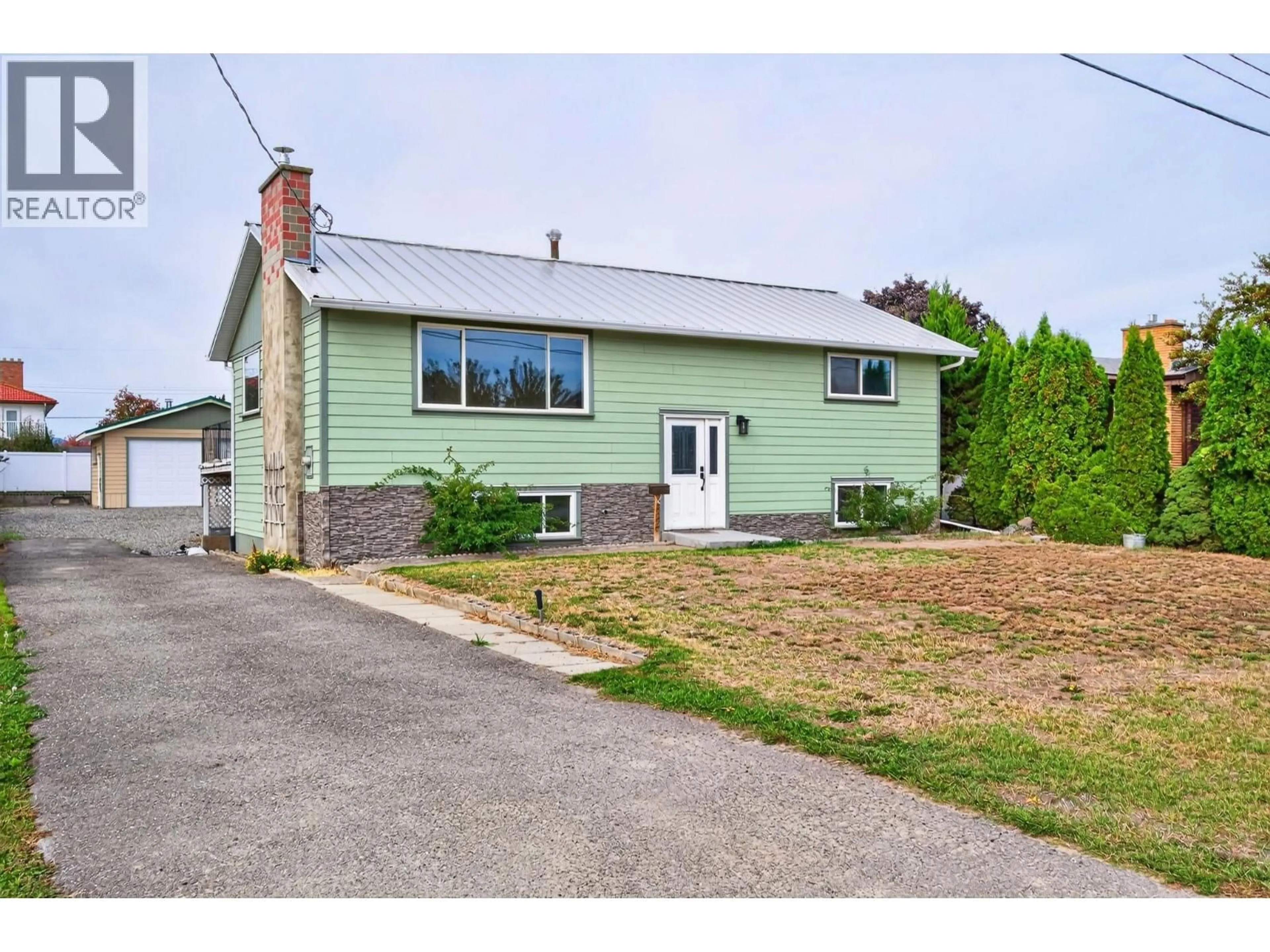Unknown for 828 MCBRIDE STREET, Kamloops British Columbia V2B5S3