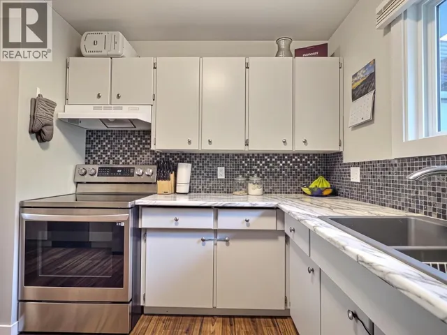 871 MCQUEEN DRIVE, Kamloops 5