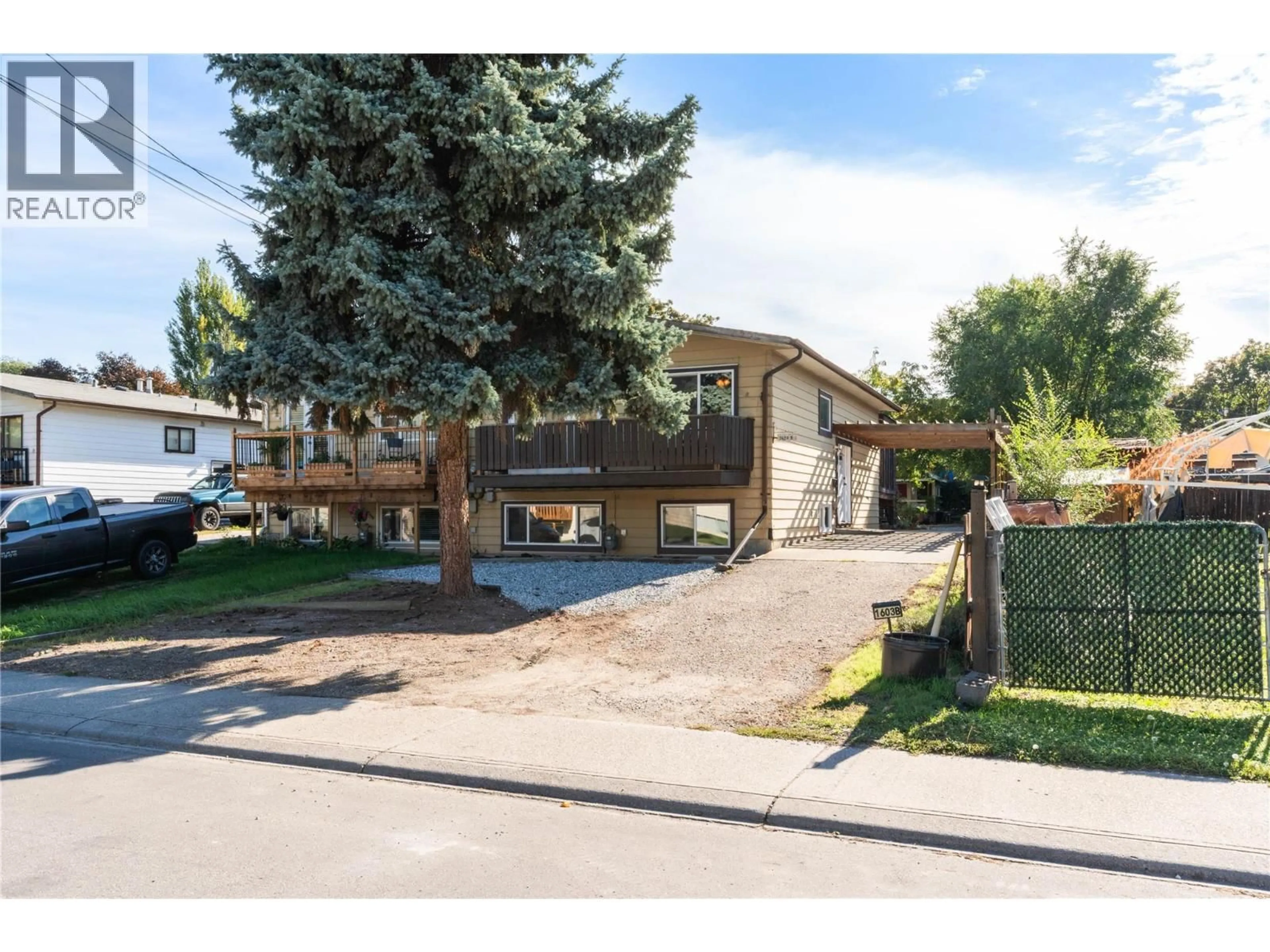 A pic from outside/outdoor area/front of a property/back of a property/a pic from drone, street for 1603B 45TH STREET, Vernon British Columbia V1T7P9