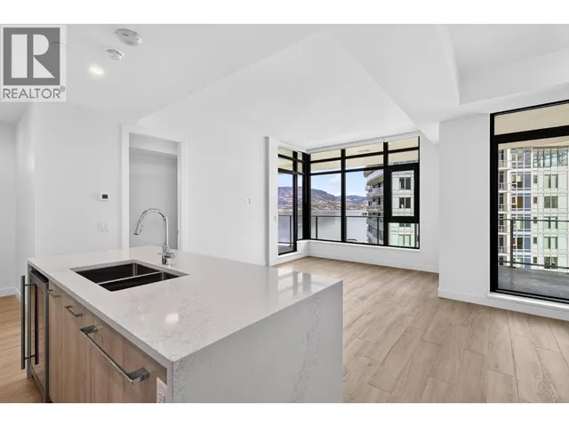 PH6 - 3699 CAPOZZI ROAD, Kelowna 5