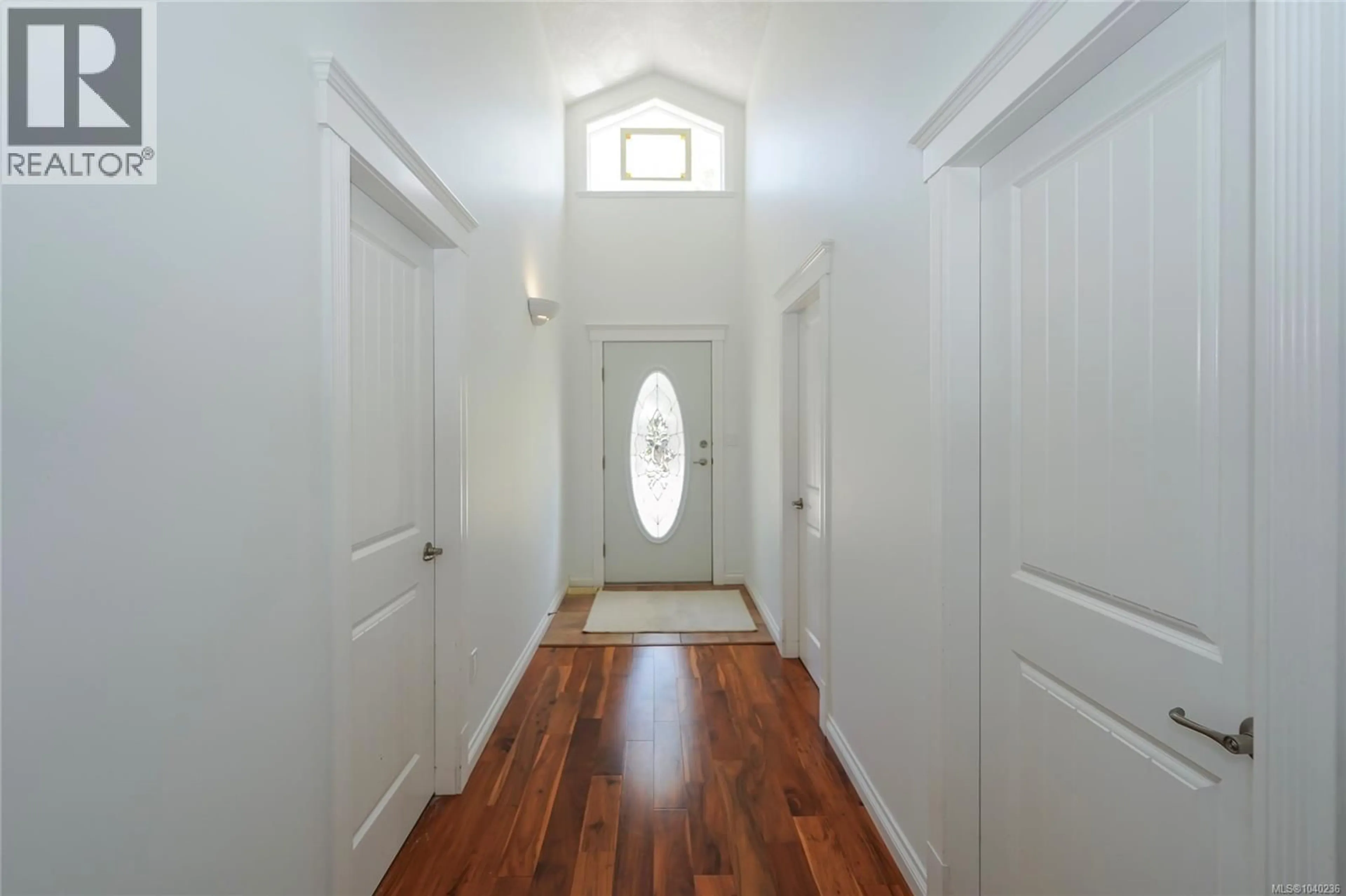 Indoor entryway for 54 - 1150 WALKEM ROAD, Ladysmith British Columbia V9G1S1