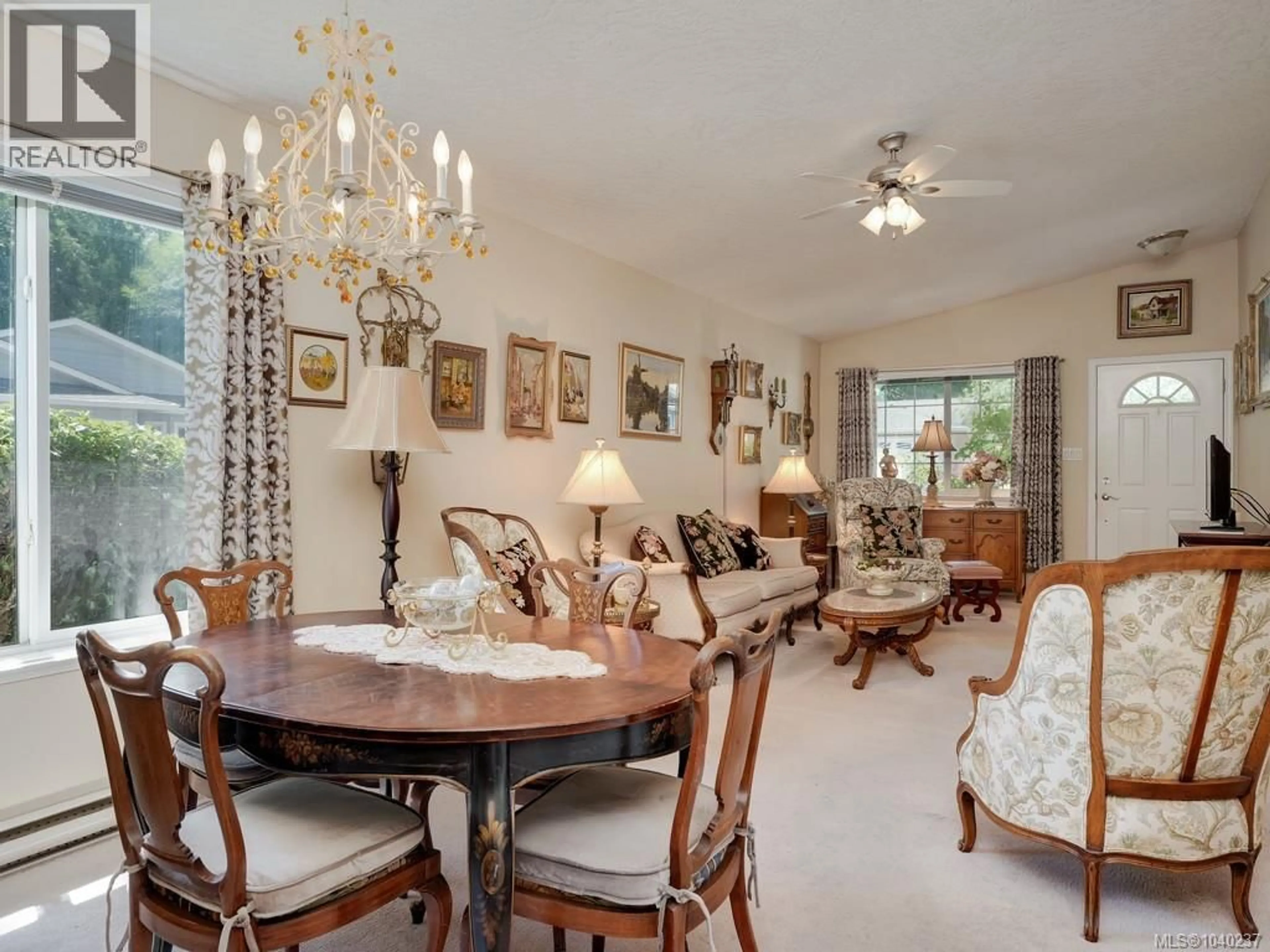 Dining room, unknown for 100 - 7570 TETAYUT ROAD, Central Saanich British Columbia V8M2H4