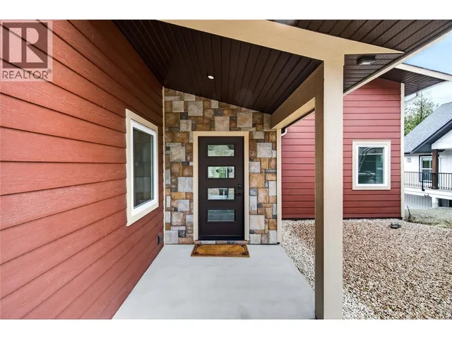 3044 CEDAR DRIVE, Blind Bay 2