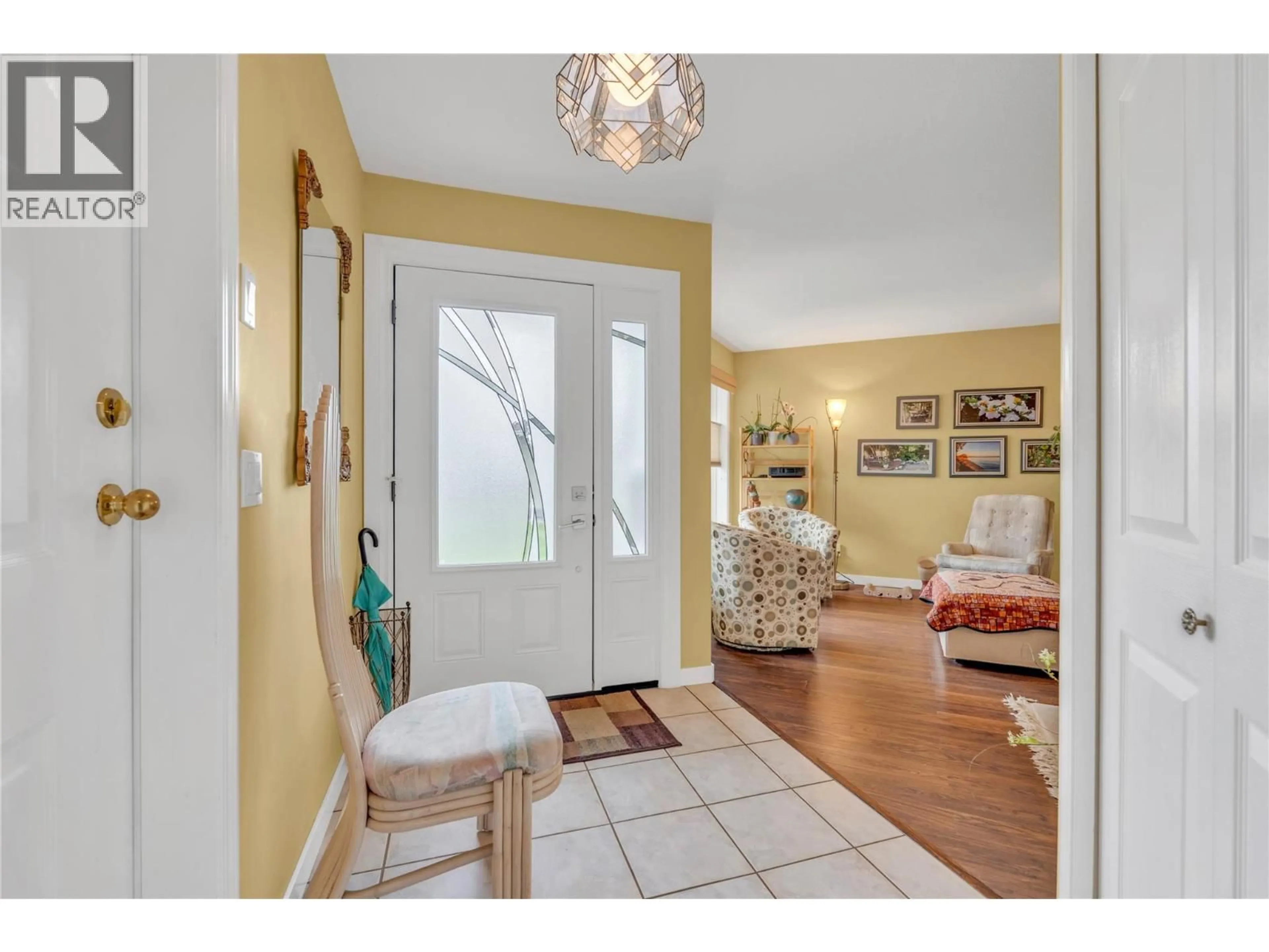 Indoor entryway for 20 - 9600 TURNER STREET, Summerland British Columbia V0H1Z5