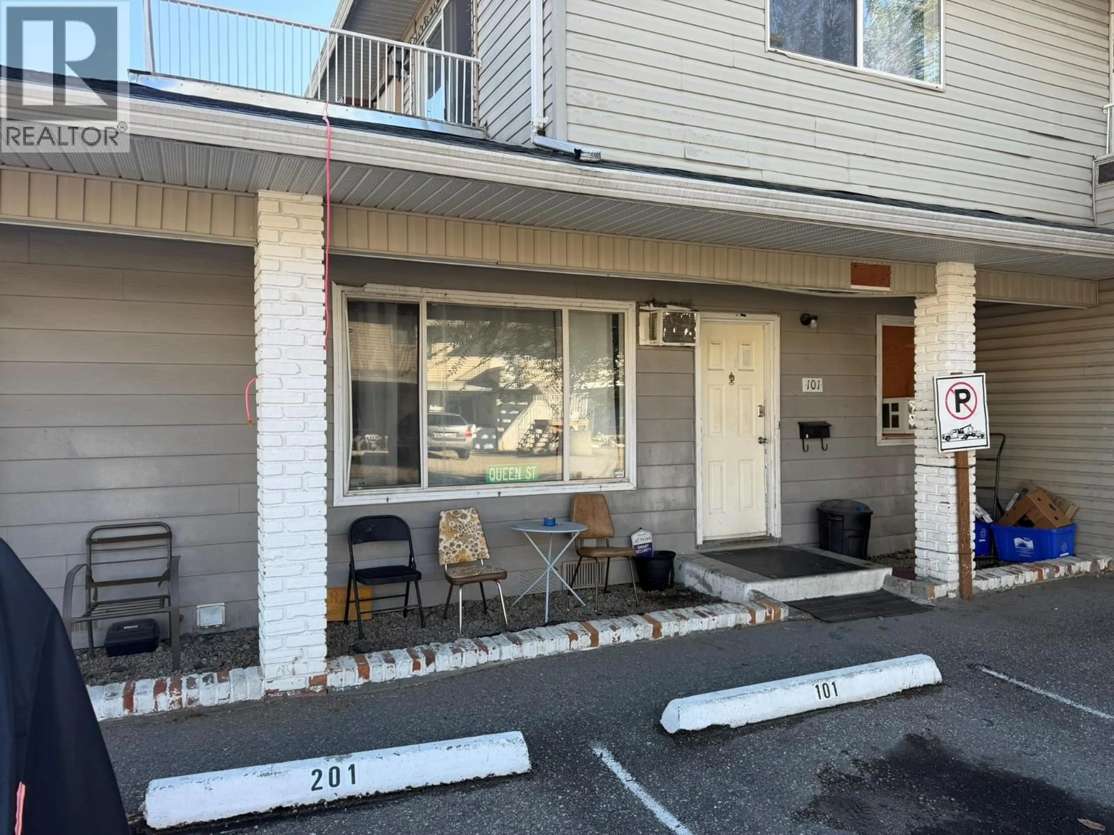 Patio, street for 101 - 3710 24 AVENUE, Vernon British Columbia V1T1L9