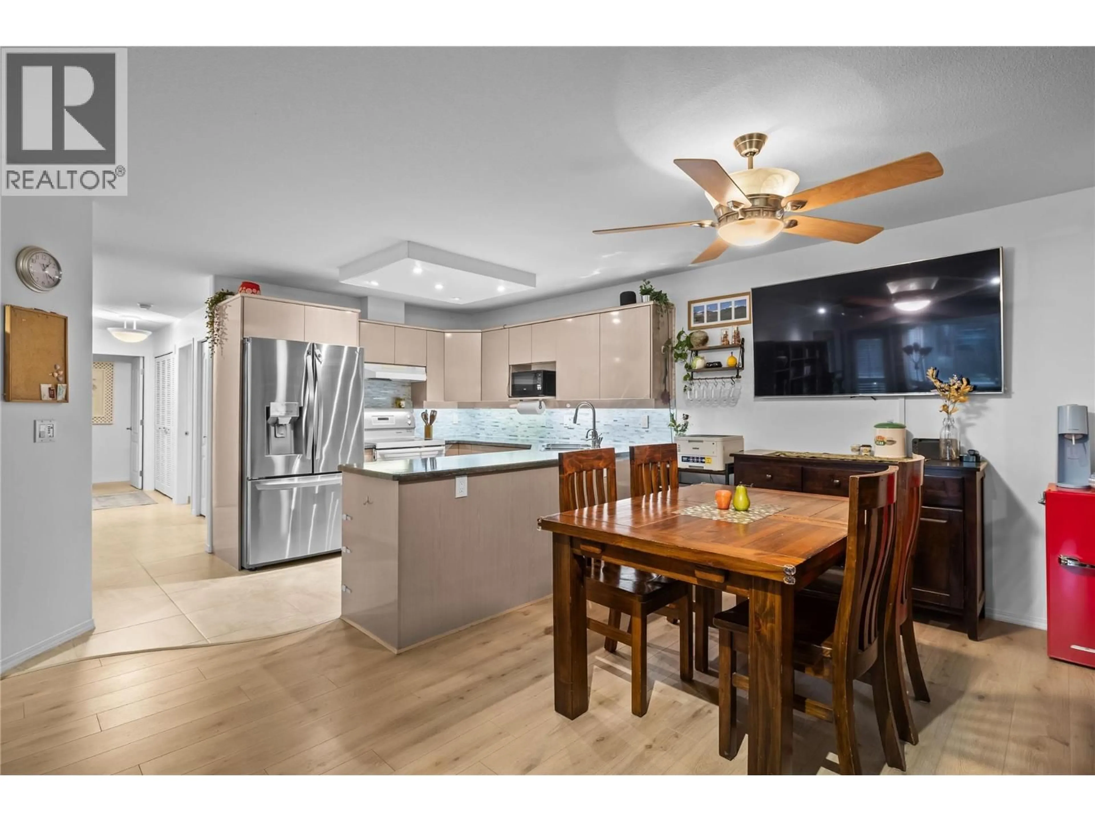 Open concept kitchen, unknown for 109 - 2288 BENVOULIN ROAD, Kelowna British Columbia V1W2C6