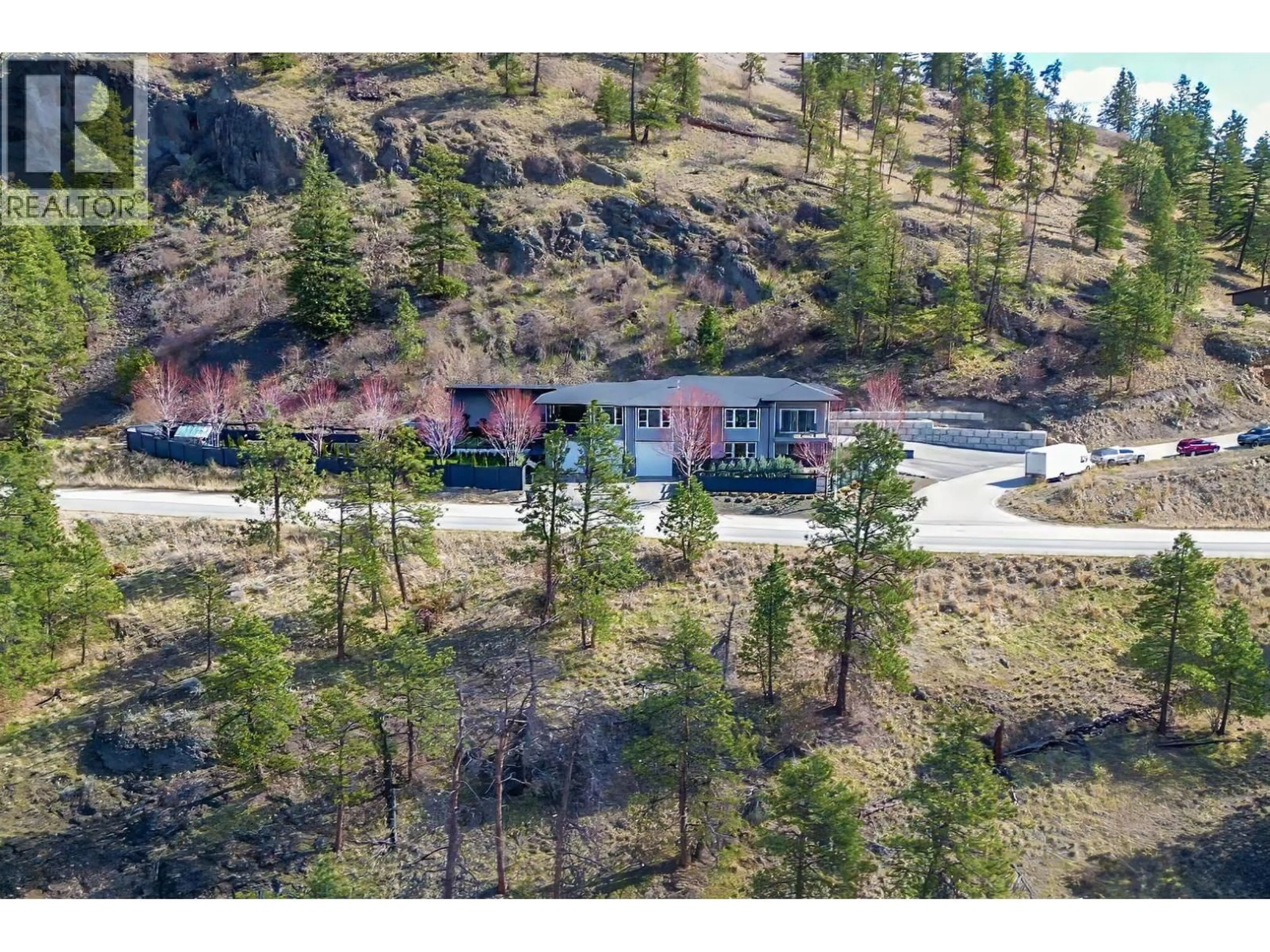 A pic from outside/outdoor area/front of a property/back of a property/a pic from drone, unknown for 2875 SHAYLER ROAD, Kelowna British Columbia V1V2R1